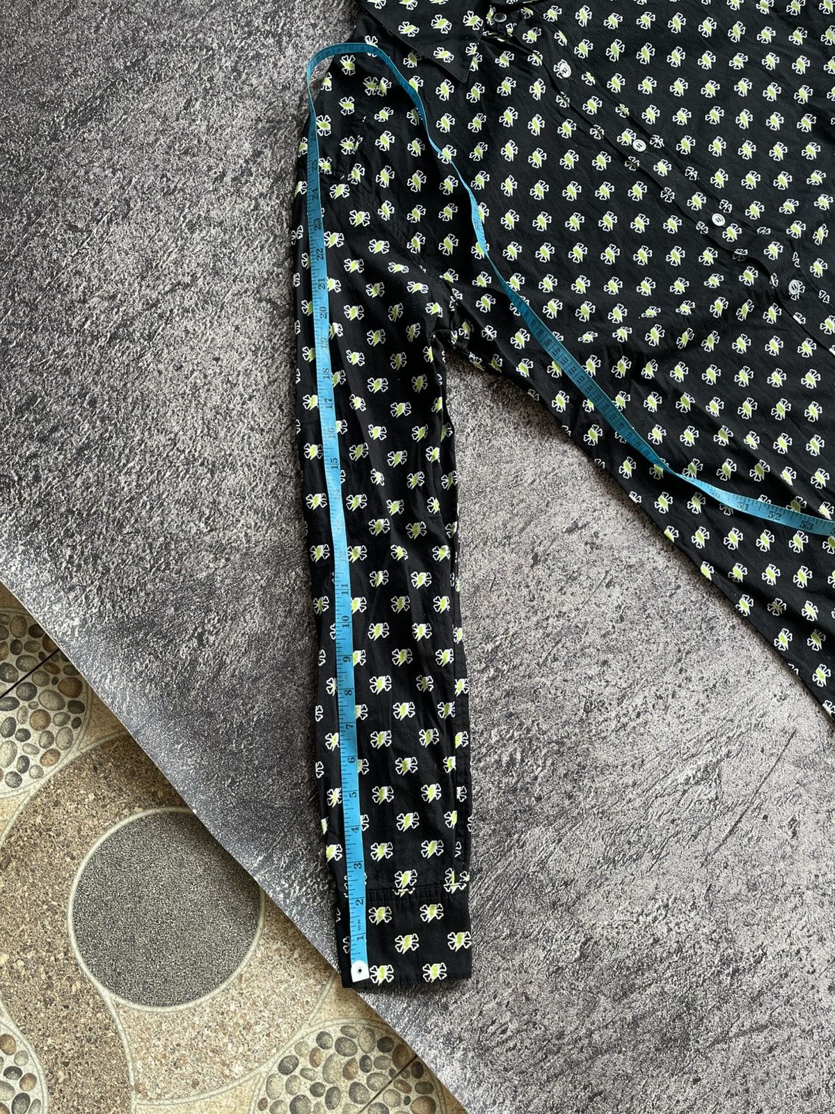 Undercover Undercover Chaotic Discord Thunder/Crossbone Shirt Size US L / EU 52-54 / 3 - 13 Thumbnail