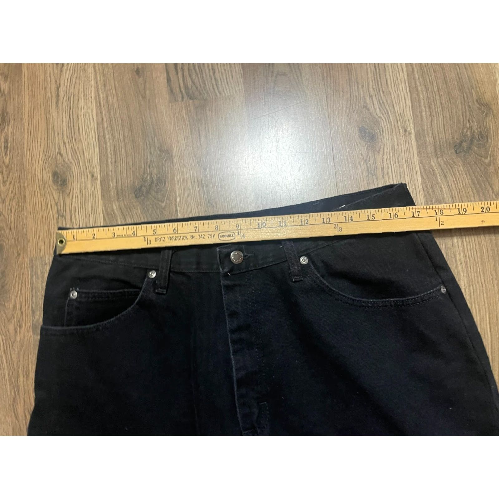 Wrangler Wrangler Jeans Mens 36x32 Black Denim Relaxed Fit Straight Leg Shirt? Size US 36 / EU 52 - 6 Thumbnail