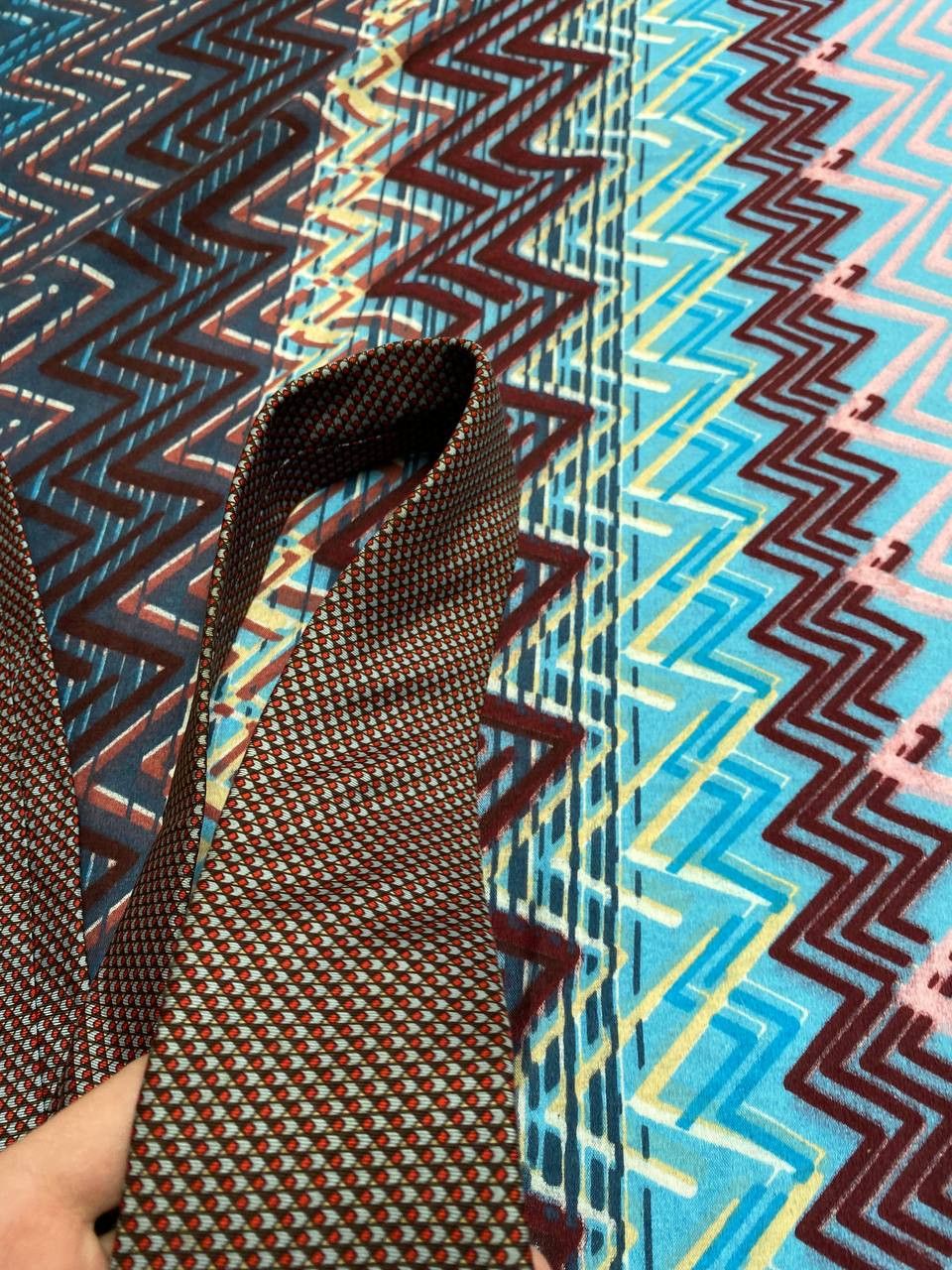 Yves Saint Laurent Tie Vintage Yves Saint Laurent One size luxury Y2K Size ONE SIZE - 11 Thumbnail