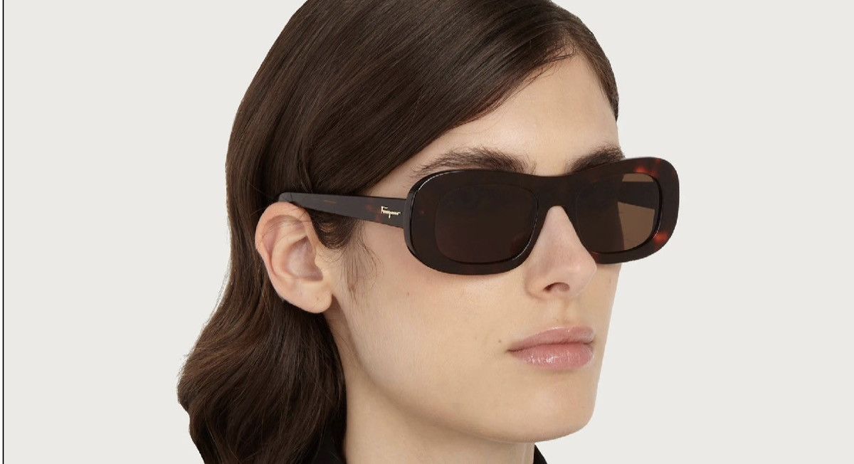 Salvatore Ferragamo Ferragamo Sunglasses SF1046S 609 Size ONE SIZE - 3 Thumbnail