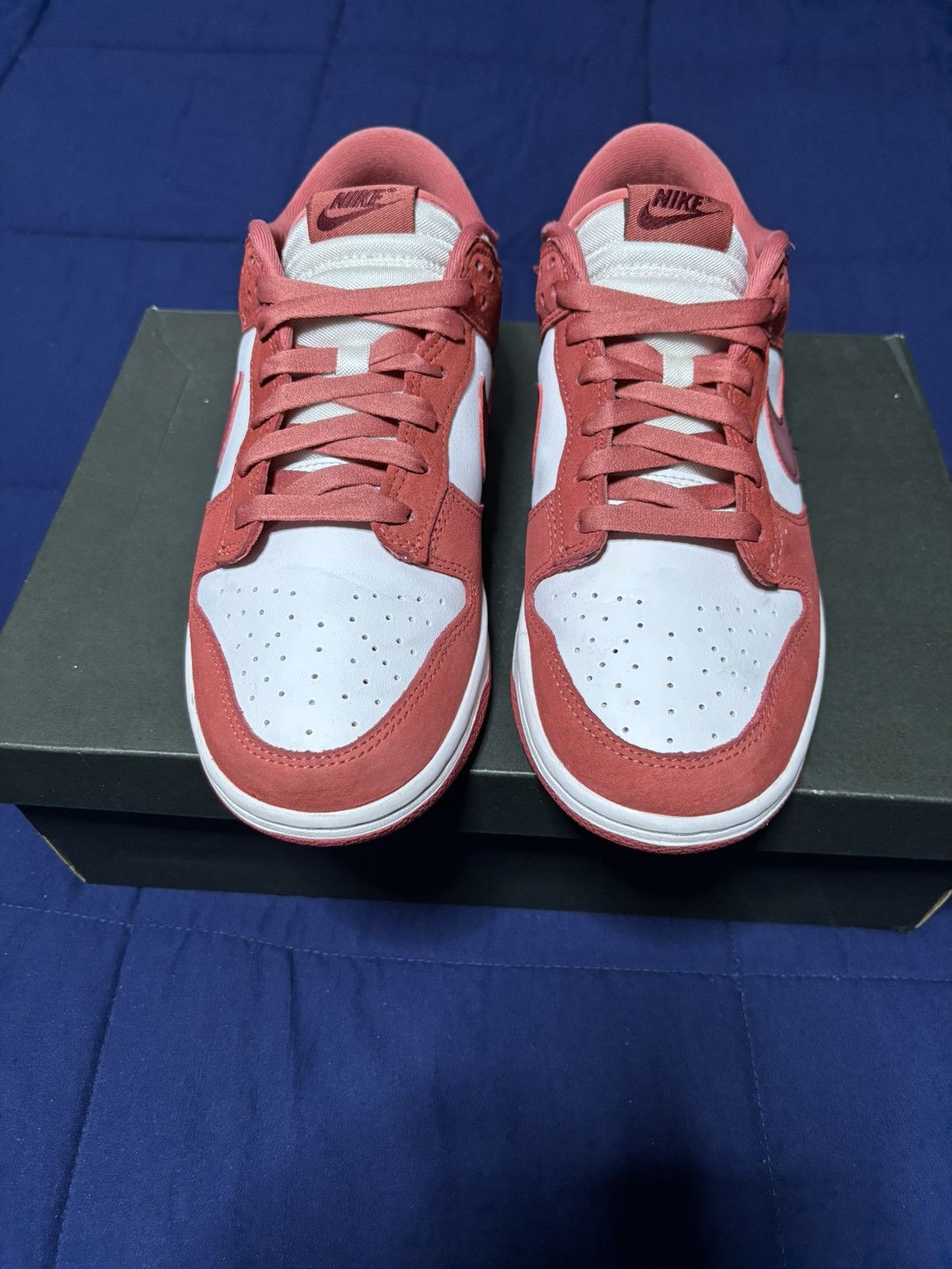 Nike Nike Dunk Low Valentines Day 2024 Size 8.5M/10W Size US 8.5 / EU 41-42 - 1 Thumbnail