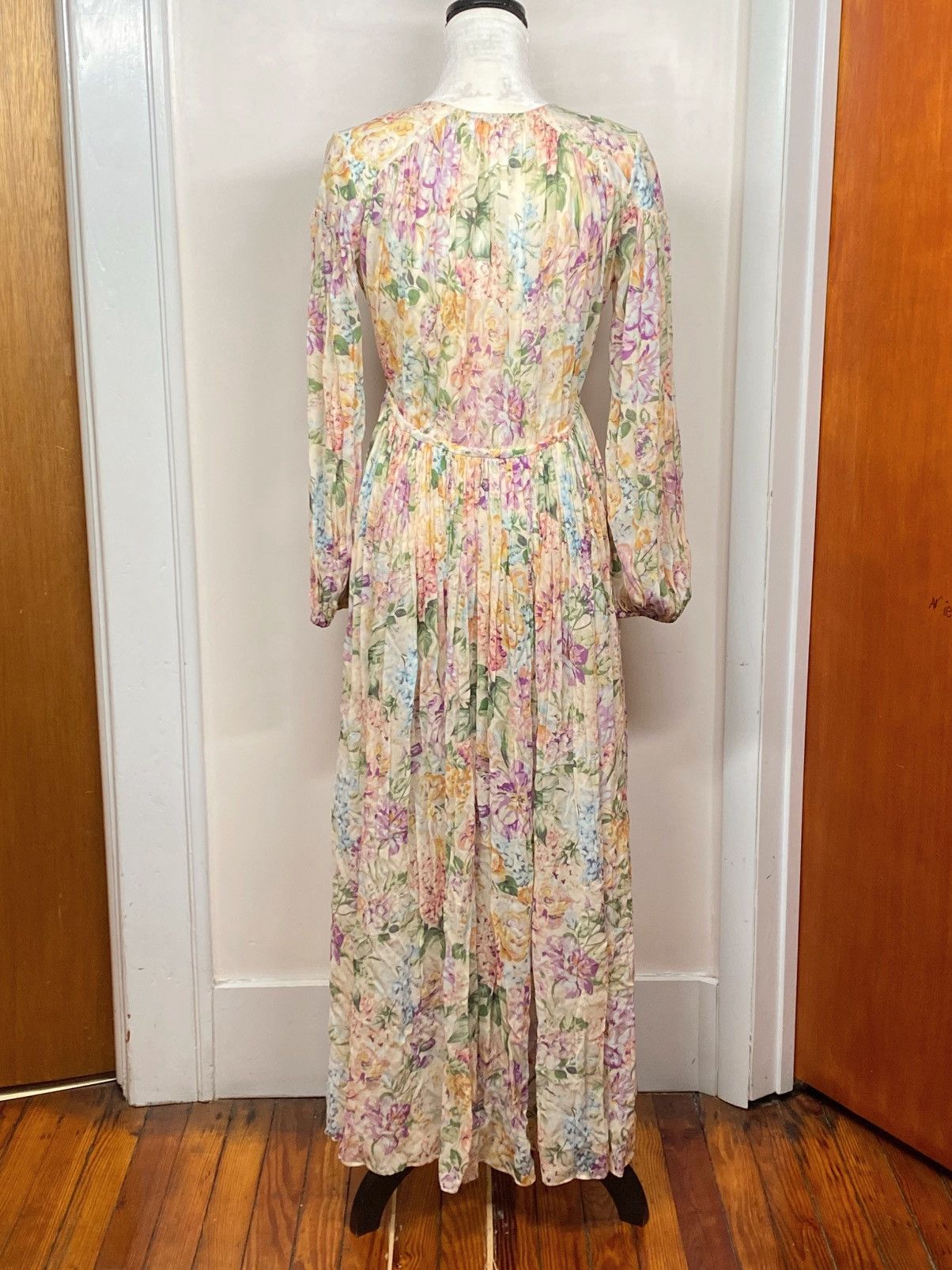 Zimmermann Zimmermann floral-print silk maxi dress size 0/us size 4 Size S / US 4 / IT 40 - 9 Thumbnail