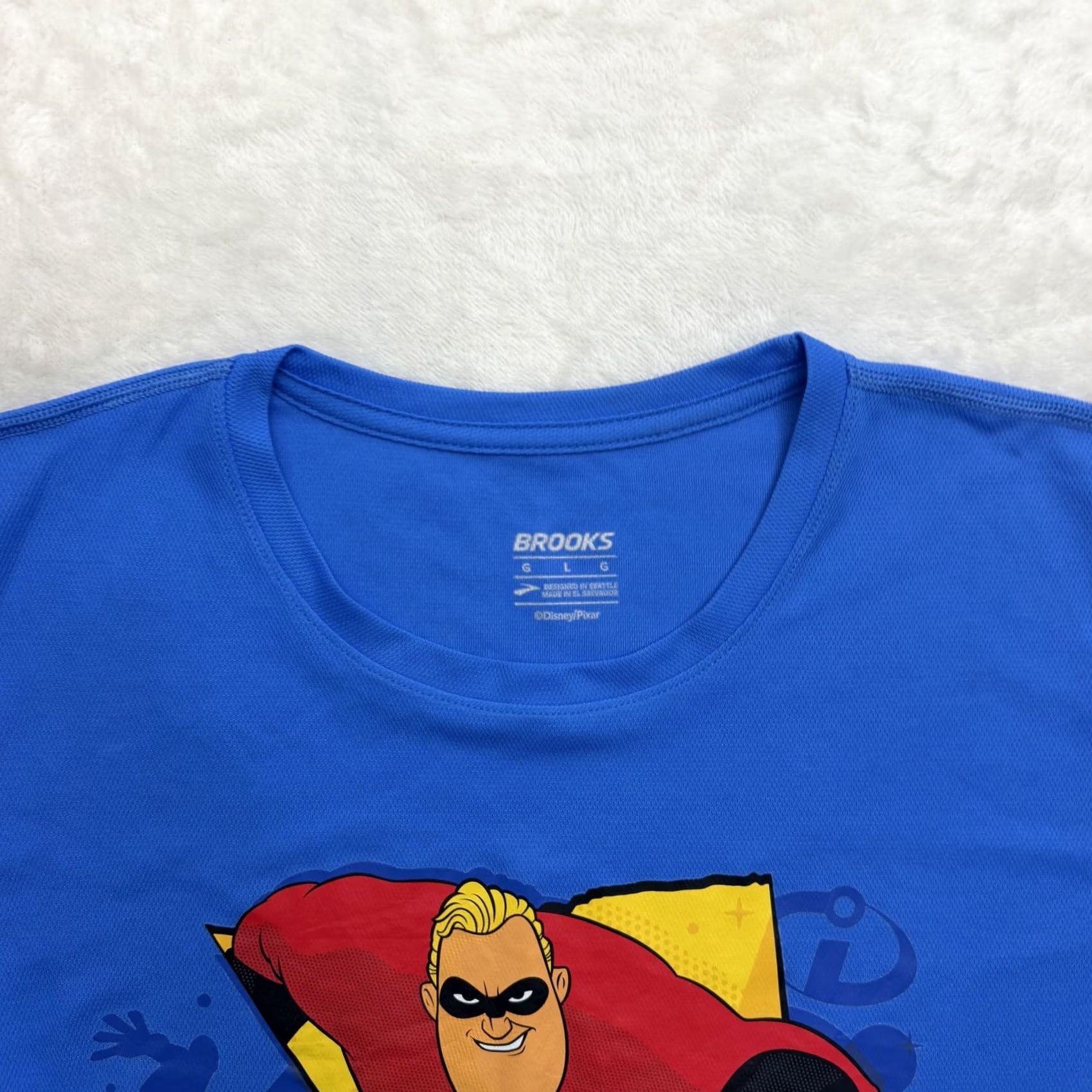 Brooks RunDisney Incredibles Brooks Shirt Mens Large Blue T-Shirt Short Sleeve Moisture Wicking Quick Dry Logo Graphic Print Size US L / EU 52-54 / 3 - 3 Thumbnail