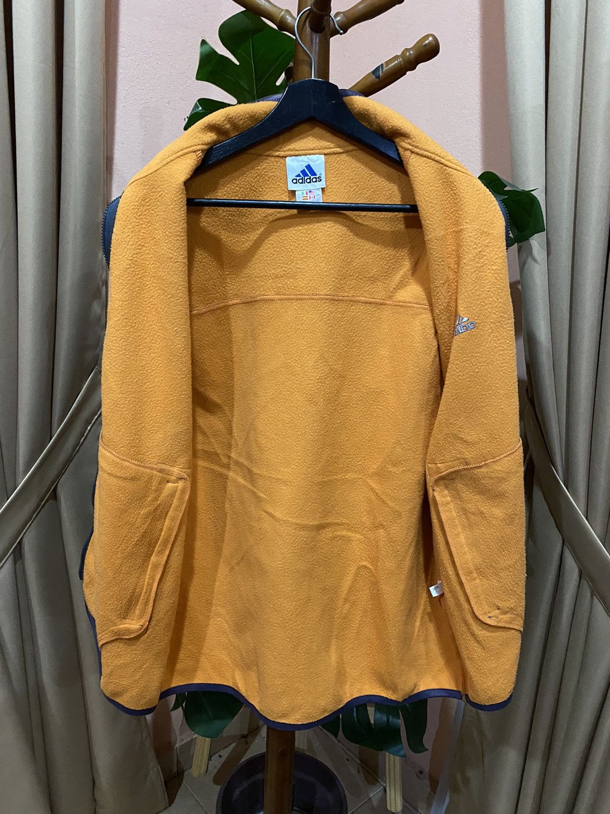 Adidas VINTAGE ADIDAS VEST JACKET Size US L / EU 52-54 / 3 - 6 Thumbnail