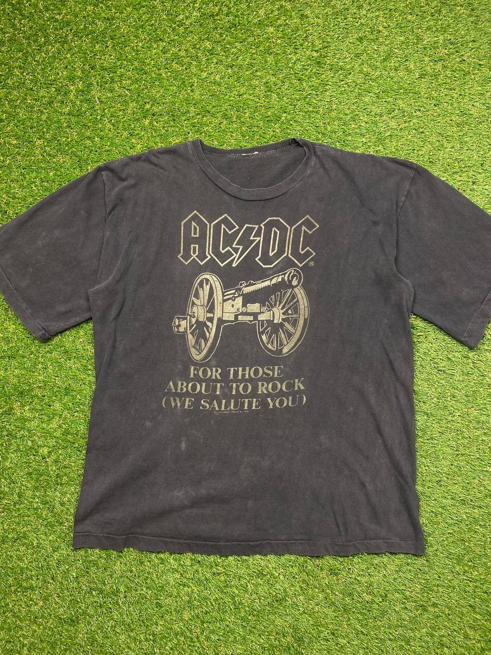 image of Band Tees x Rock T Shirt Vintage Ac/dc 1983 "for Those About To Rock" Vintage 80's Tee in Washed Bl
