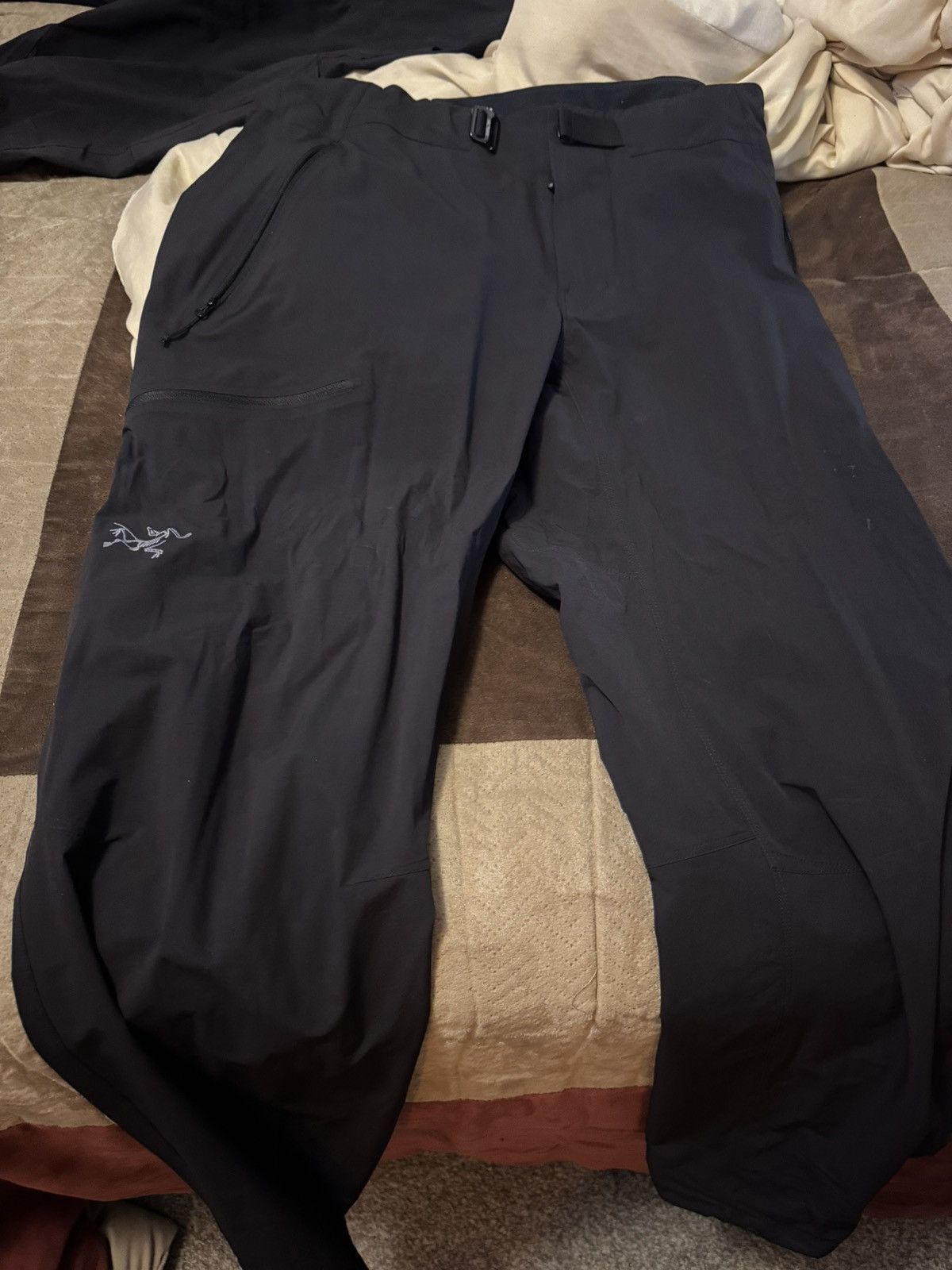 Arc'teryx Arc’teryx Pants Size US 34 / EU 50 - 1 Thumbnail