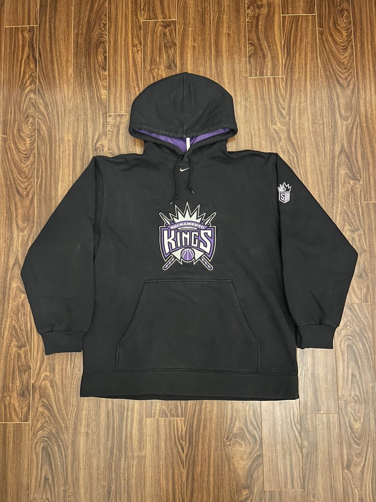 Nike Nike Team Sacramento Kings Center Swoosh Hoodie Size US L / EU 52-54 / 3 - 1 Thumbnail