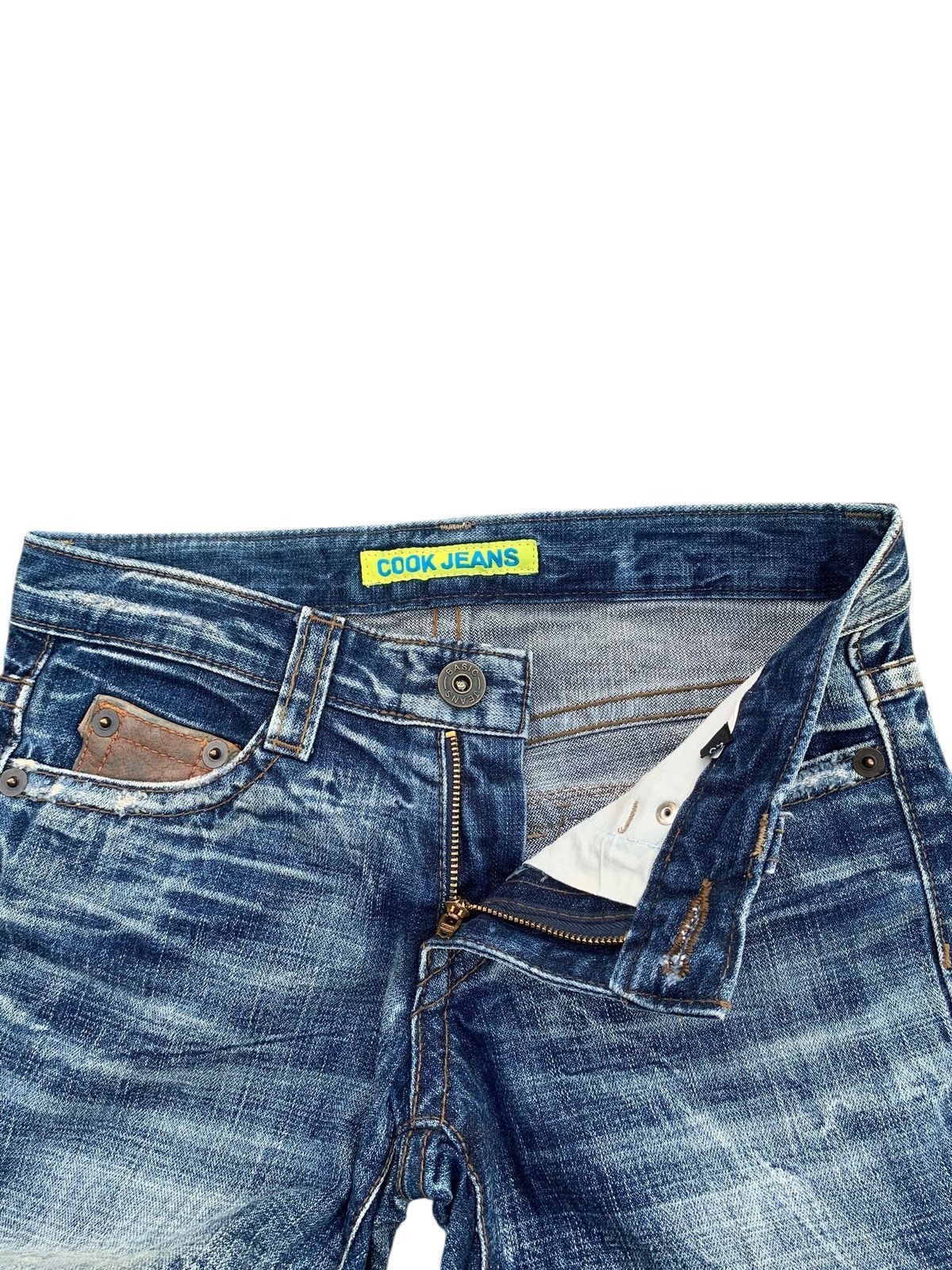 Tornado Mart Flare Cook Jeans Rusty Punk Japanese Distressed denim Size US 28 / EU 44 - 13 Thumbnail