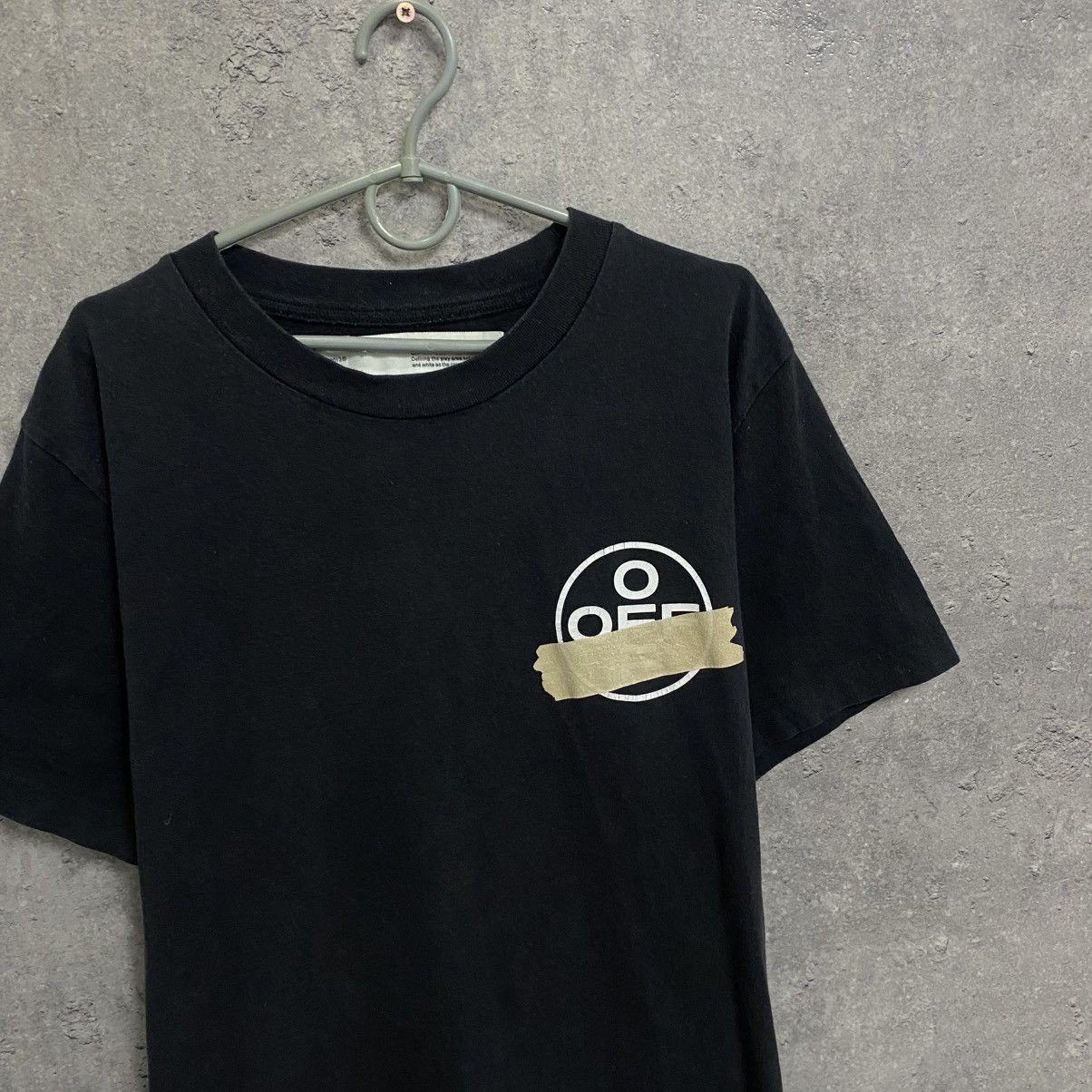 Off-White Off White T-Shirt Big Logo Size US M / EU 48-50 / 2 - 6 Thumbnail