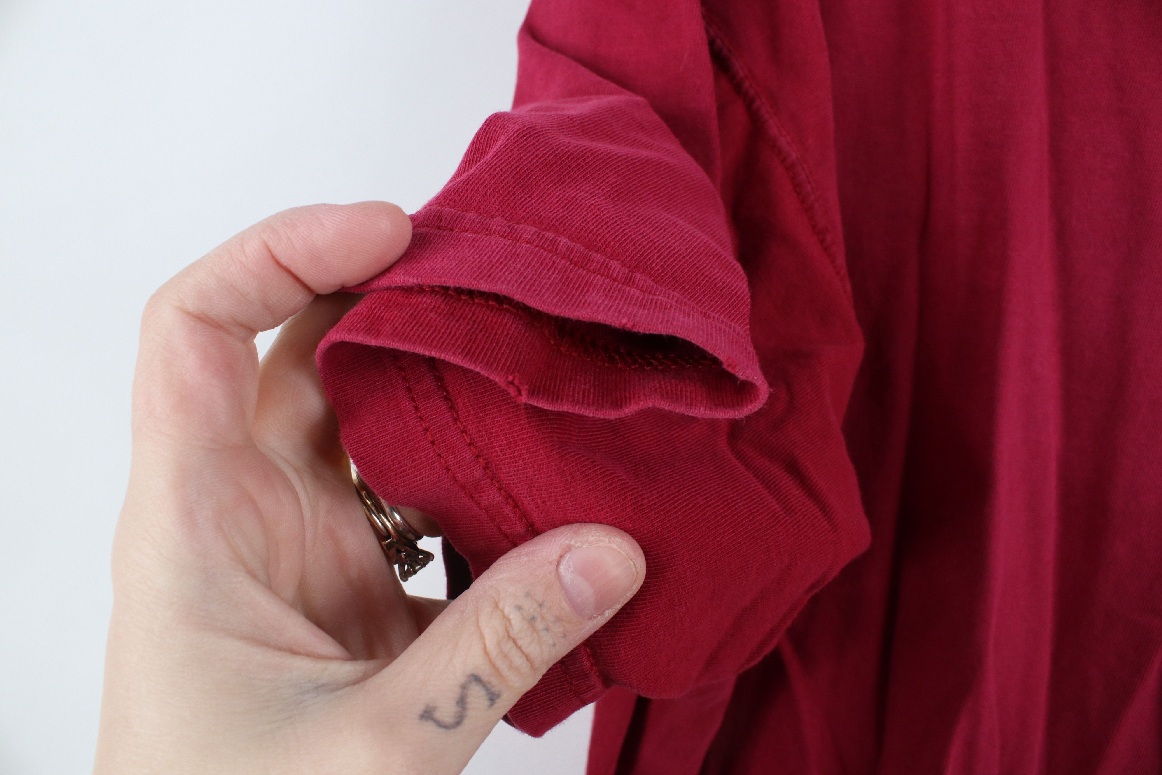 Russell Athletic × Vintage Vintage Russell Athletic Blank Pocket T-Shirt Red Cotton Size US L / EU 52-54 / 3 - 10 Thumbnail