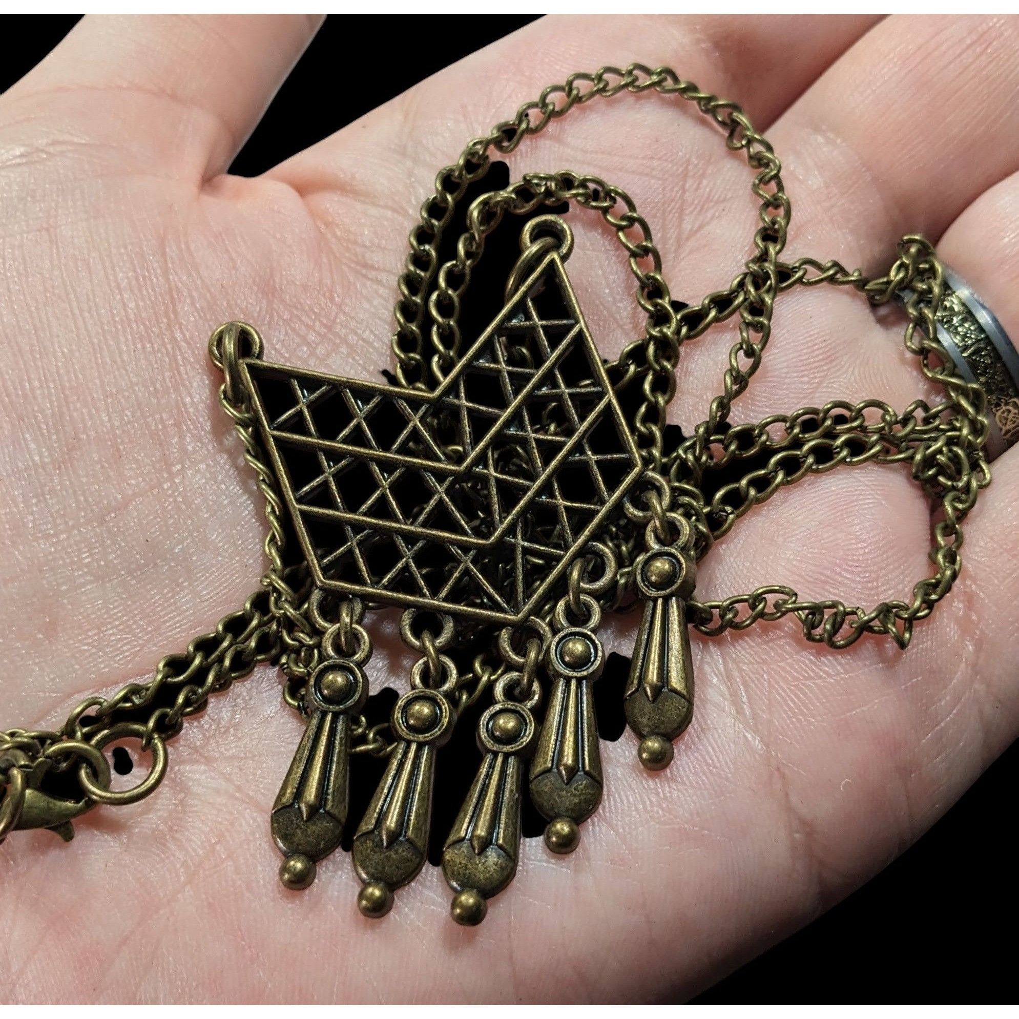 Other Bohemian Geometric Antiqued Gold Tone Fringe Pendant Necklac Size ONE SIZE - 4 Thumbnail