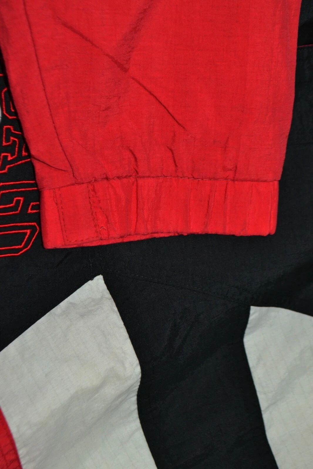 Starter NHL CHICAGO BLACKHAWKS 1/2 ZIP JACKET STARTER SIZE S Size US S / EU 44-46 / 1 - 5 Thumbnail