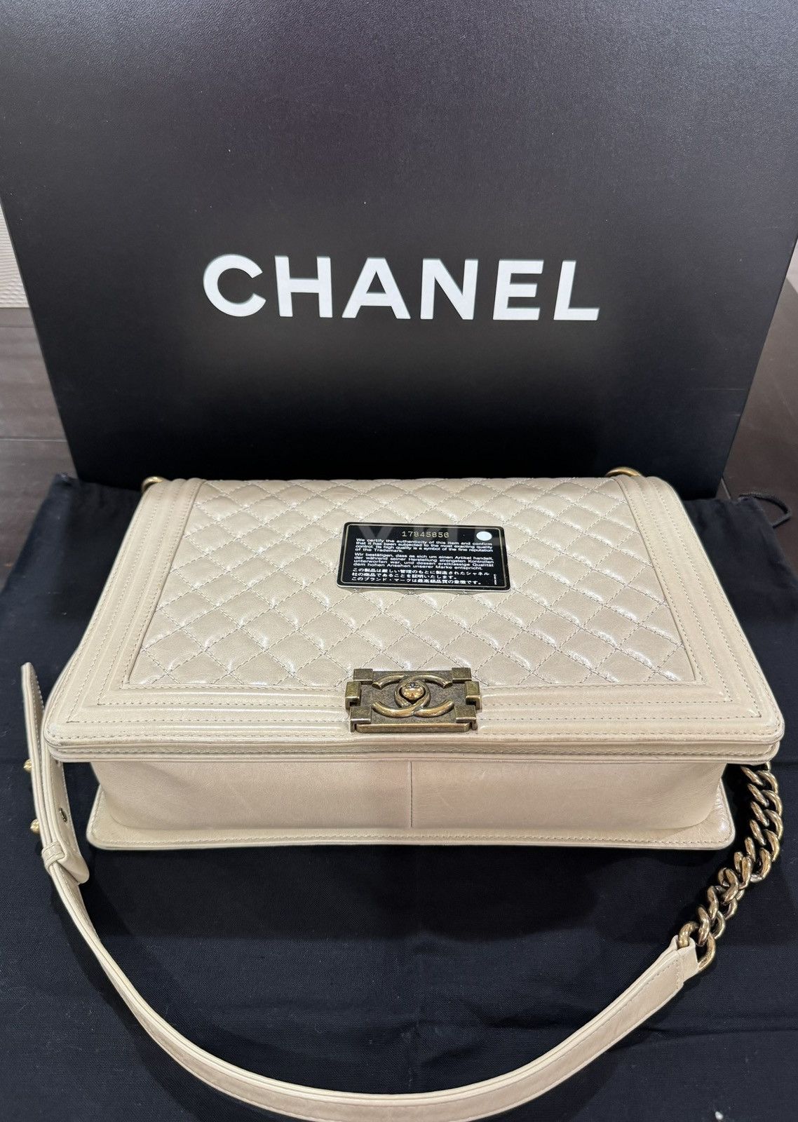 Chanel Chanel Boy Bag in Beige Lambskin with Antiqued Gold Hardware Size ONE SIZE - 1 Thumbnail
