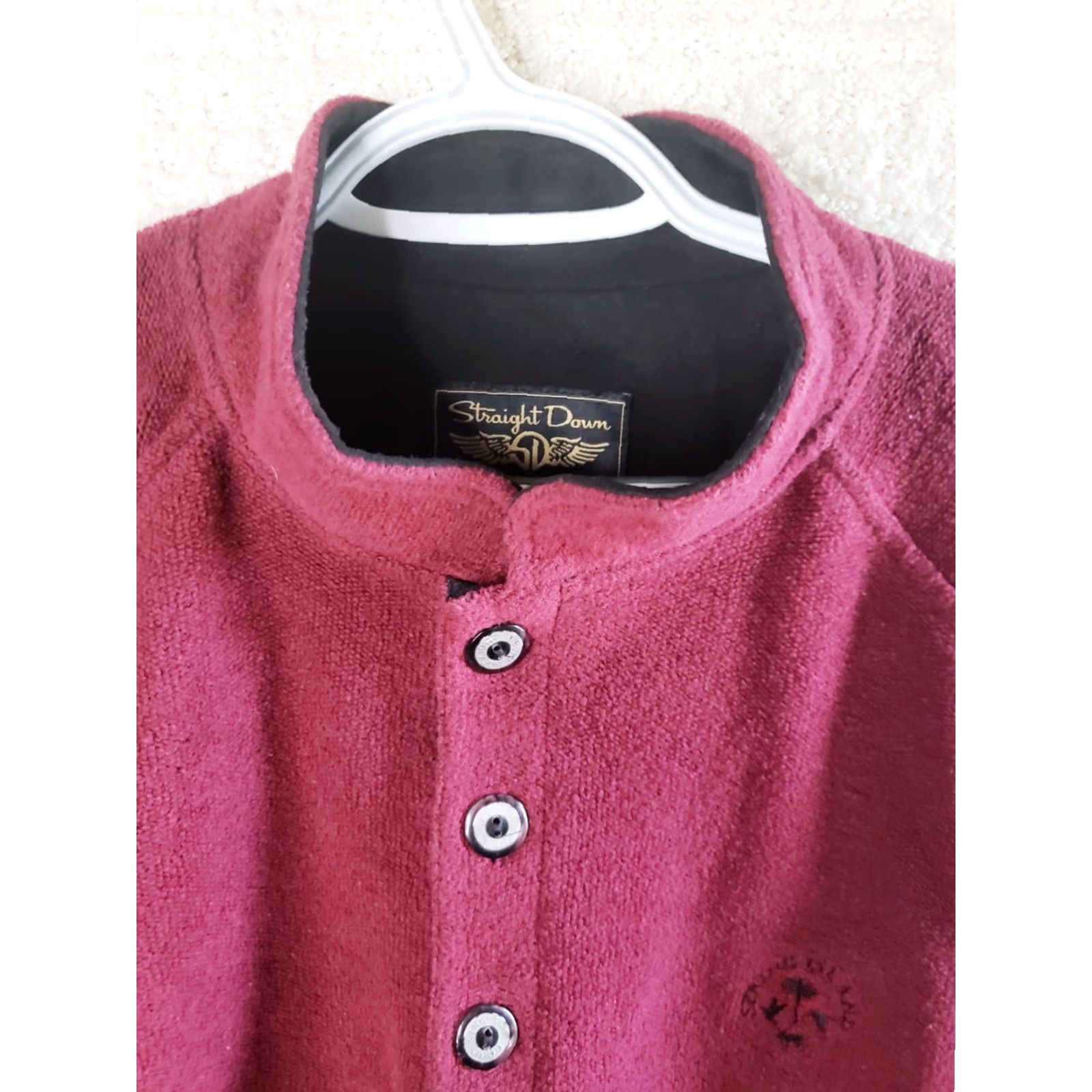 Vintage VINTAGE Straight Down Sweater Men’s Large Pullover 3-Botton Collared Long Sleeve Red Cotton Polyester Blend with Chest Logo, Pre-owned Size US L / EU 52-54 / 3 - 7 Thumbnail