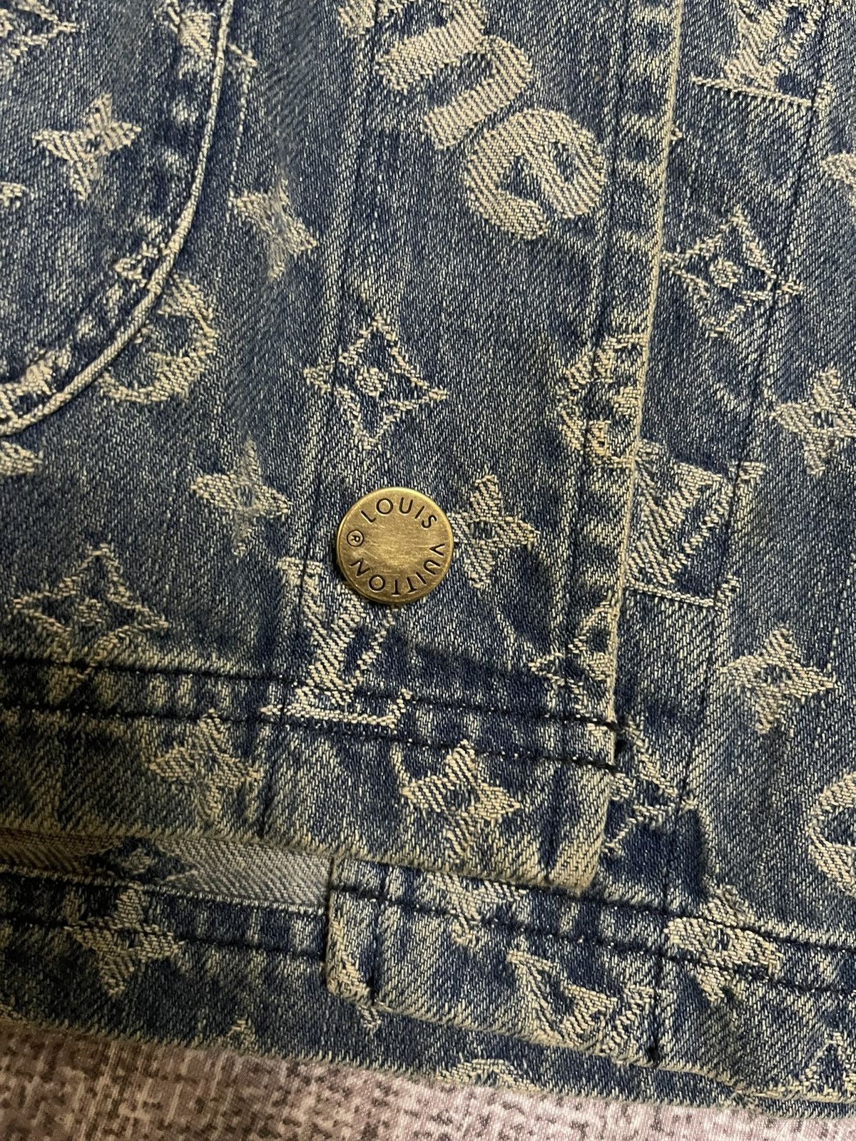 Louis Vuitton × Supreme Supreme Louis Vuitton lv jacquard denim chore coat size 46 Size US S / EU 44-46 / 1 - 2 Thumbnail