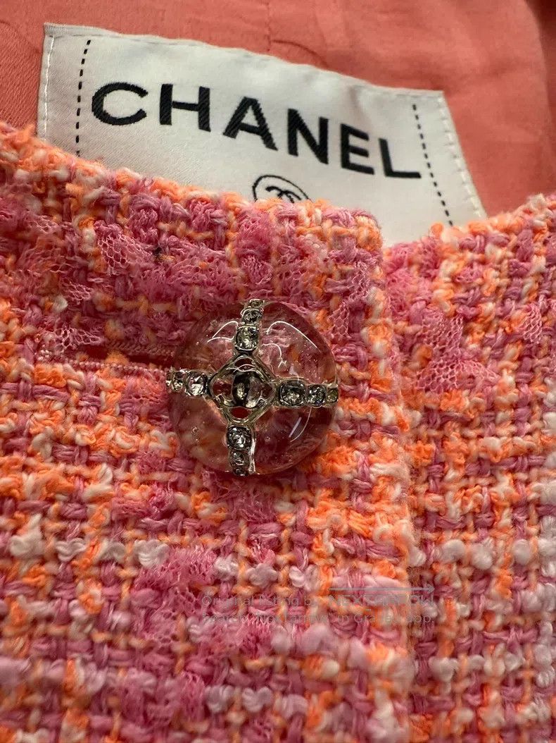 Chanel Chanel 24c pink jacket Size S / US 4 / IT 40 - 4 Thumbnail