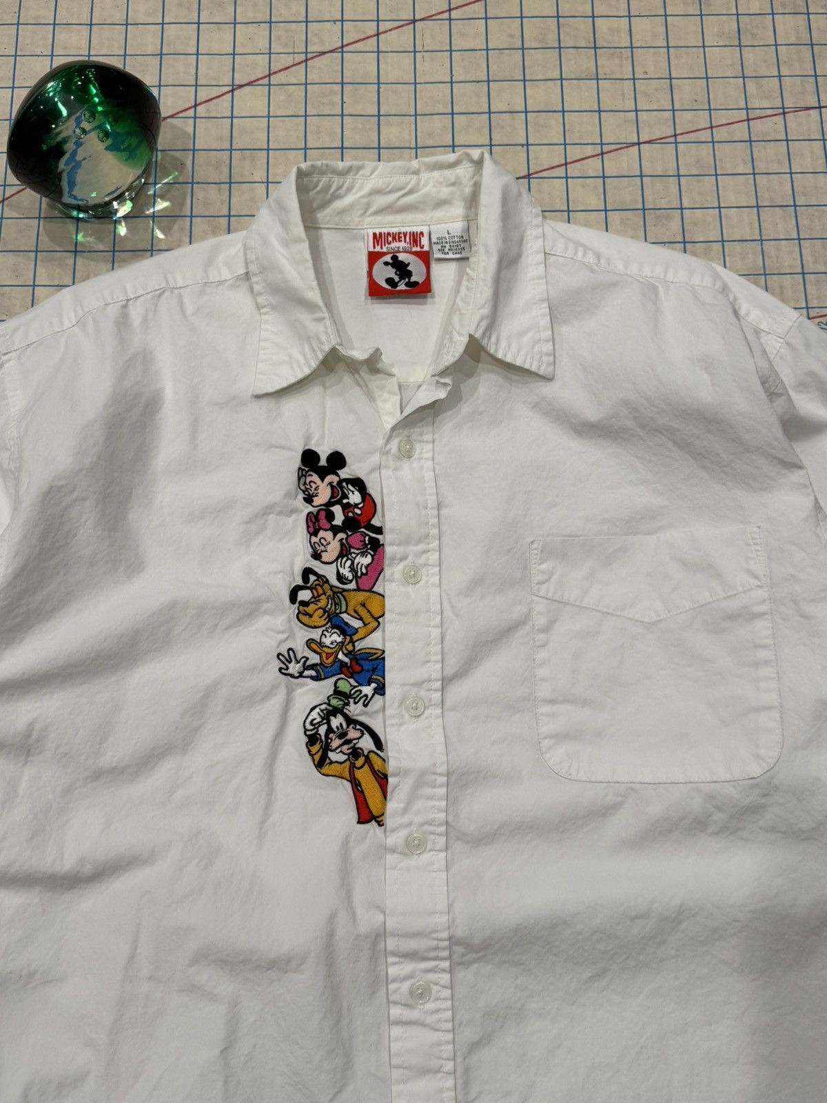 Mickey Mouse Vintage Mickey Inc Button Up Shirt With Embroidered Mickey Size US L / EU 52-54 / 3 - 3 Thumbnail