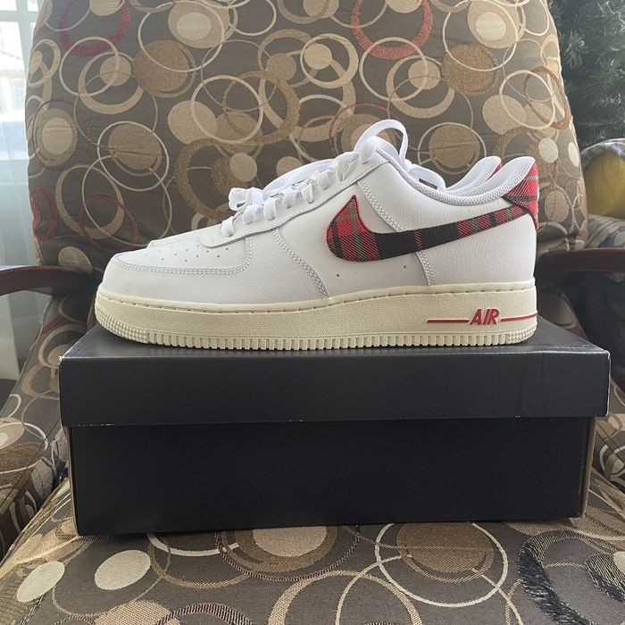 Size 11 - Nike Air Force 1 '07 LV8 Double Layer - Obsidian Red
