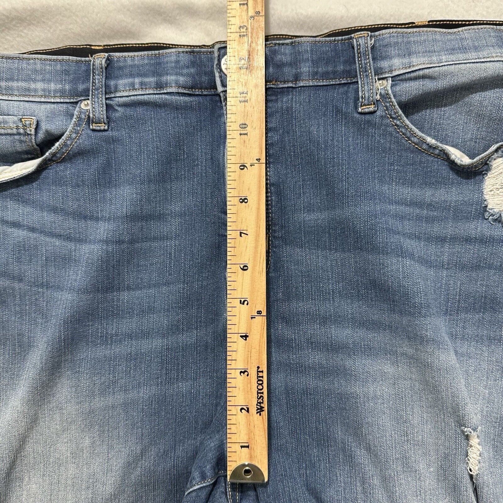 Other Torrid 26R Sky High Skinny Jeans Ripped Distressed Blue Size 42" / US 20 - 16 Thumbnail