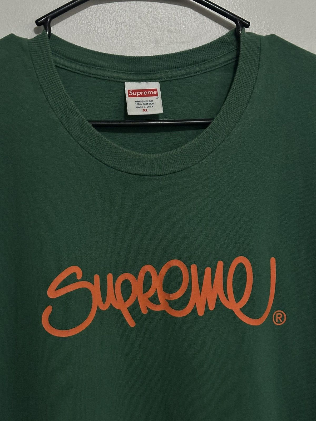 Supreme Supreme Handstyle Tee Size US XL / EU 56 / 4 - 2 Thumbnail