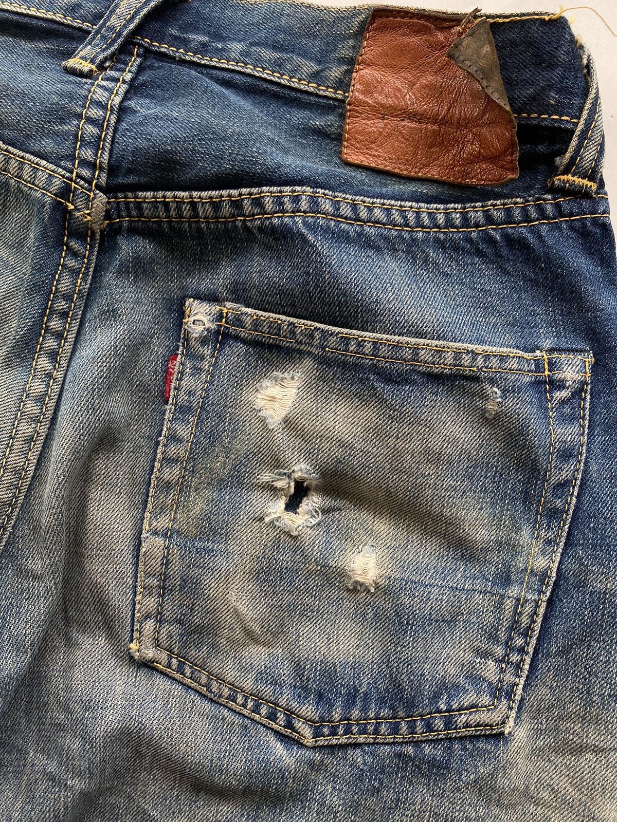 Evisu Vintage Evisu Thrashed Denim Size US 28 / EU 44 - 14 Thumbnail