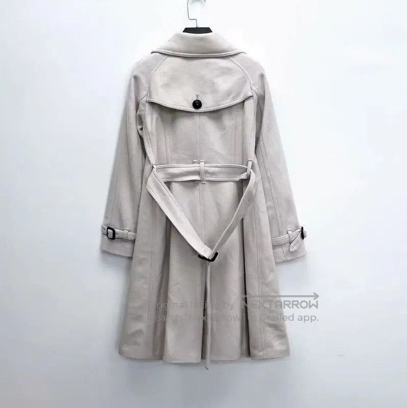 Burberry Burberry Light Gray Wool Long Coat for Women. Size S / US 4 / IT 40 - 2 Thumbnail
