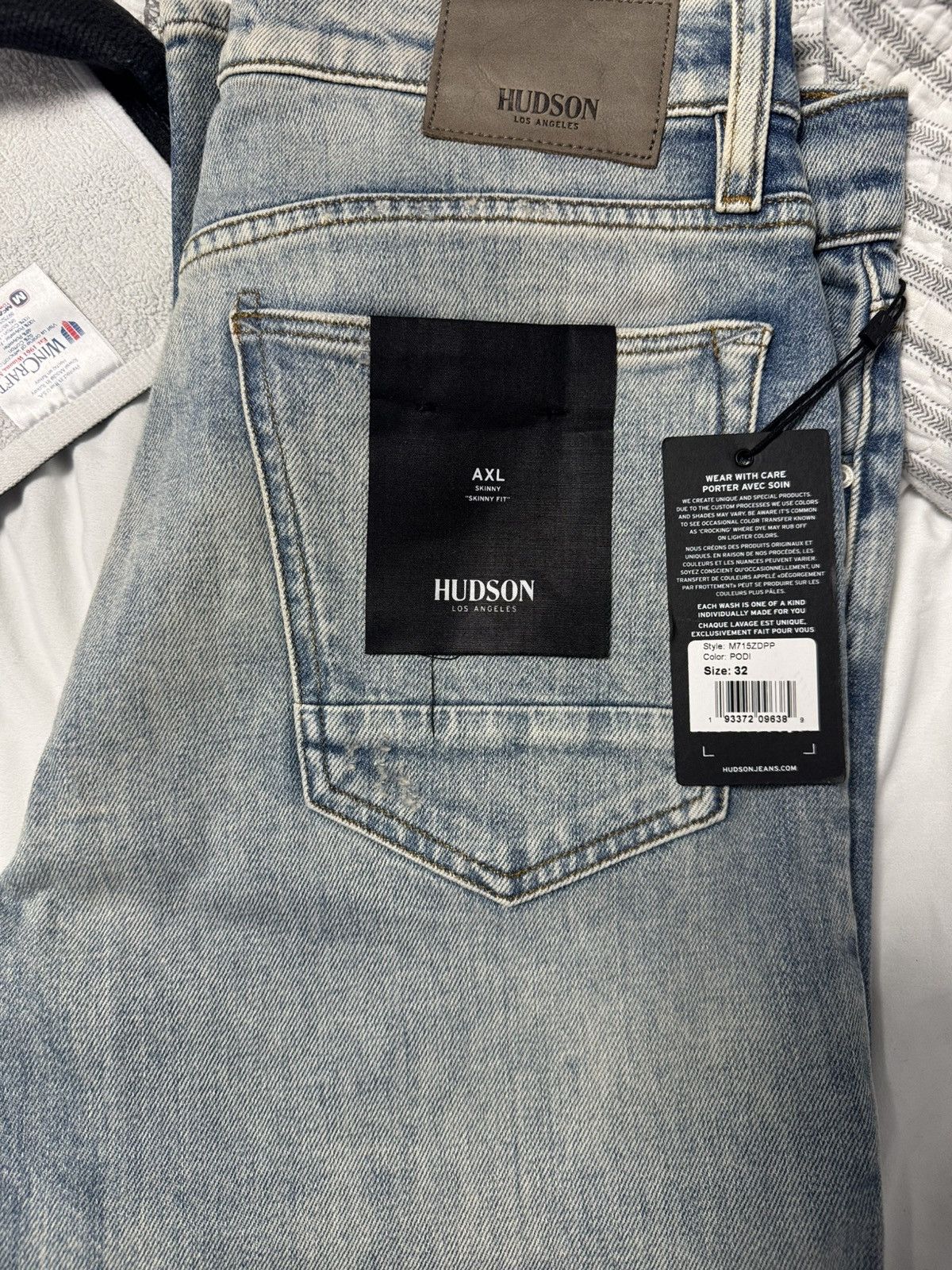 Hudson New Hudson AXL Jeans Size US 32 / EU 48 - 1 Thumbnail