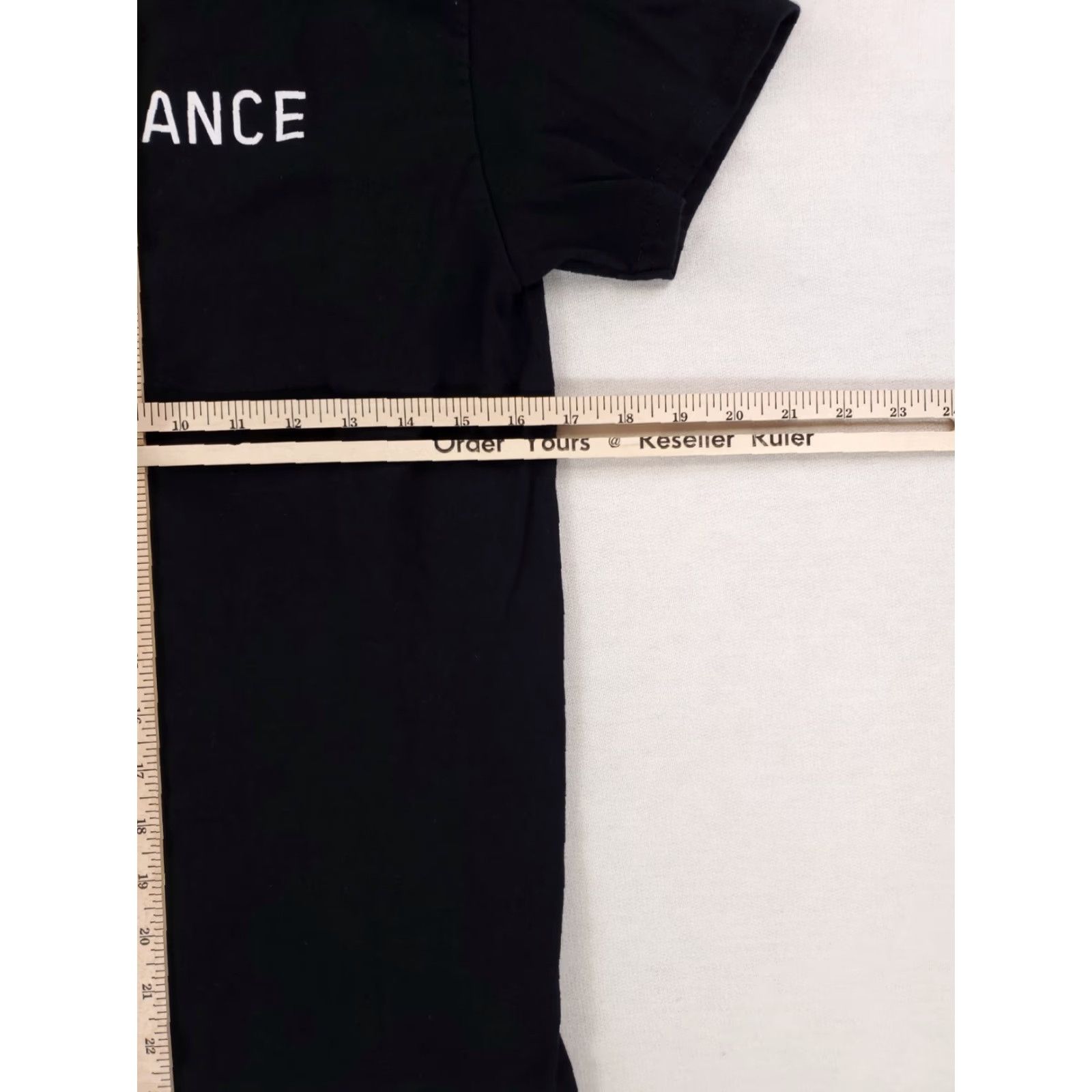Vintage Beyonce T-Shirt Renaissance Pose Horse Black Unisex Adults Small Mens Womens S Size S / US 4 / IT 40 - 6 Thumbnail