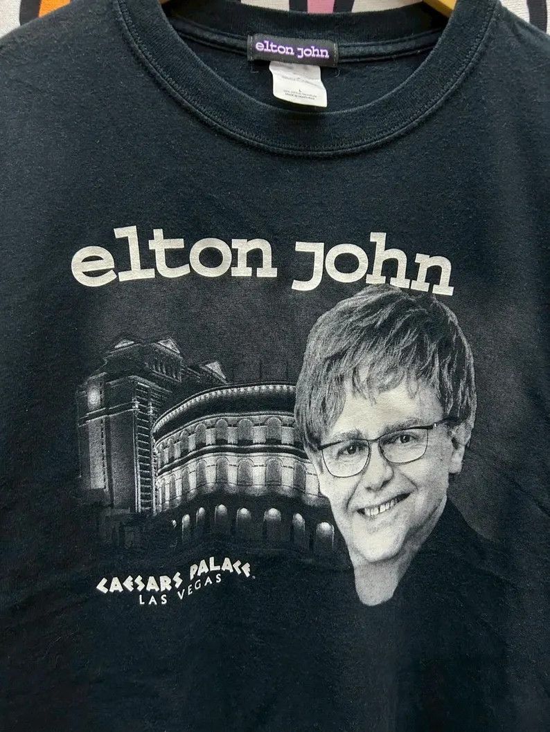 Vintage Vintage 2000s Elton John tshirt size L Size US L / EU 52-54 / 3 - 3 Thumbnail