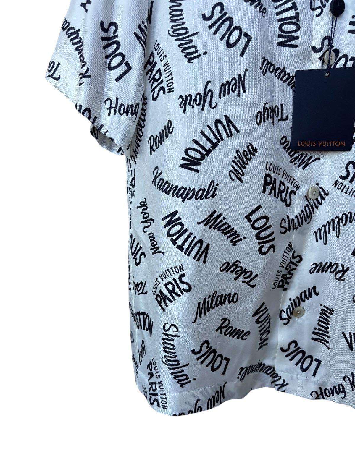 Louis Vuitton Louis Vuitton Cities Silk Shirt Size US M / EU 48-50 / 2 - 4 Thumbnail