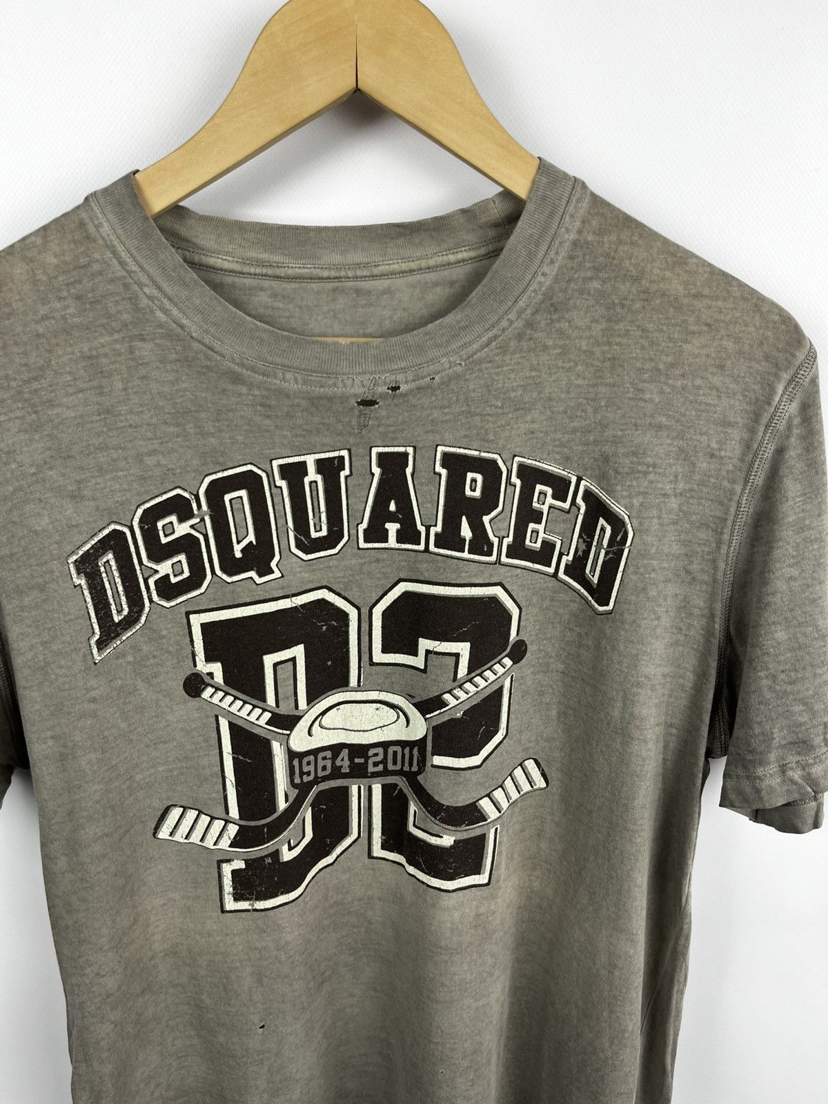 Dsquared2 Dsquared distressed t shirt vintage Size US L / EU 52-54 / 3 - 2 Thumbnail
