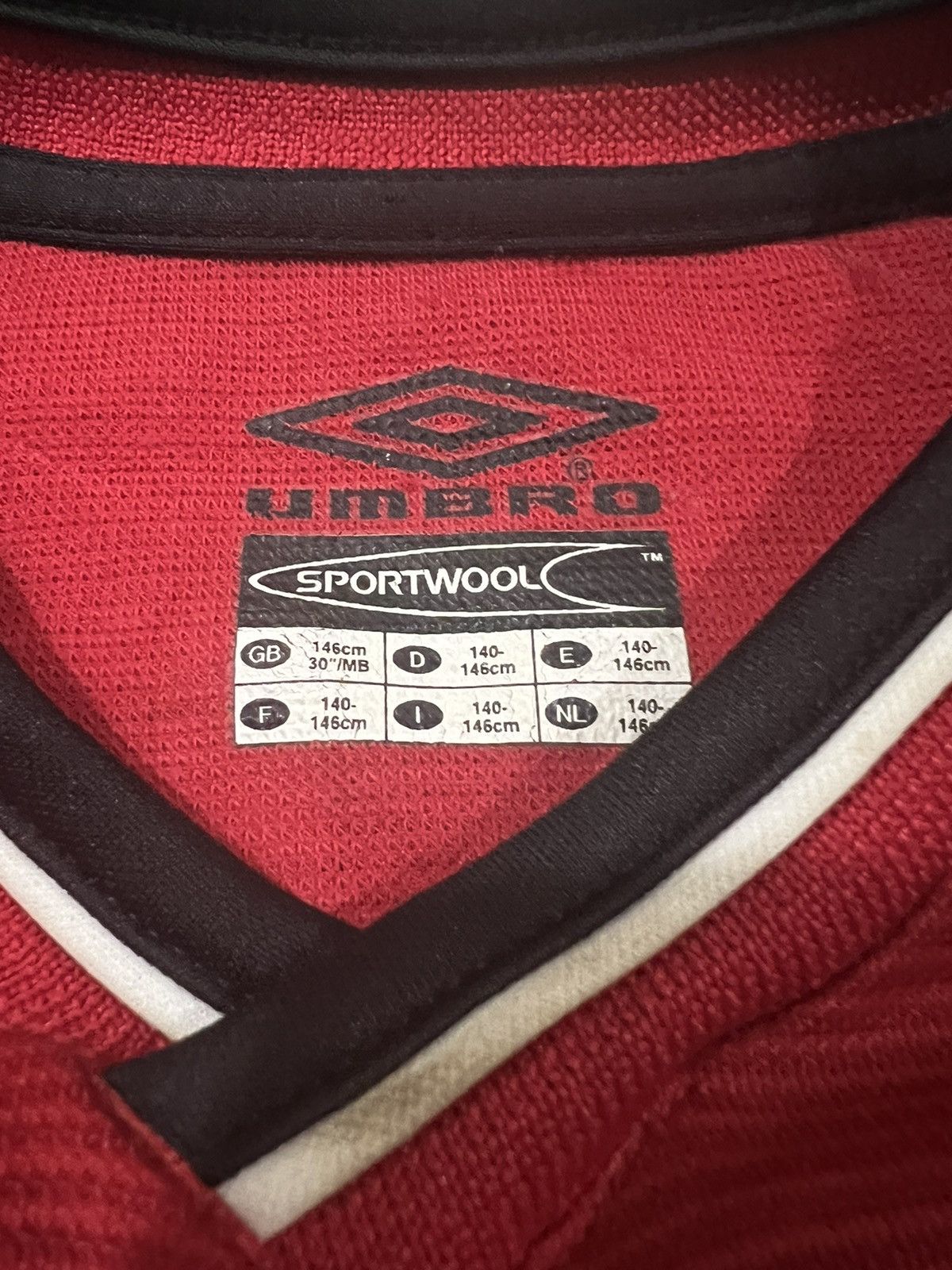 Umbro × Vintage Vintage 2000-02 MU Umbro #Beckham7 Nameset Home Jersey Size US XXS / EU 40 - 6 Thumbnail
