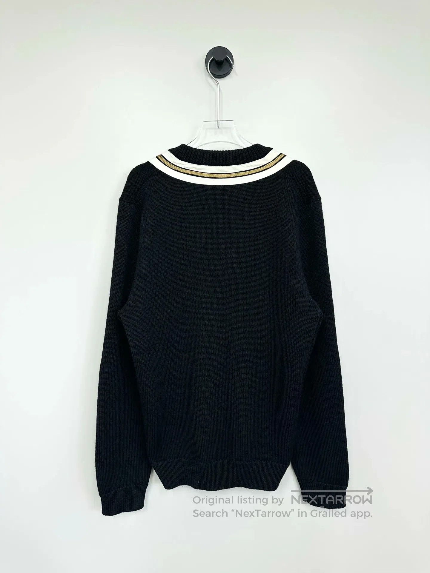 Gucci Guicci Black Collegiate Bee V-neck Knit Sweater| Size US S / EU 44-46 / 1 - 2 Thumbnail