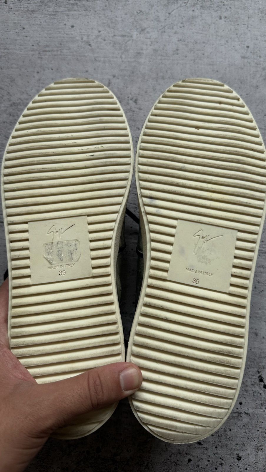 Giuseppe Zanotti Women's Giuseppe Zanotti Silver Leather Trainers Size US 9 / IT 39 - 12 Thumbnail