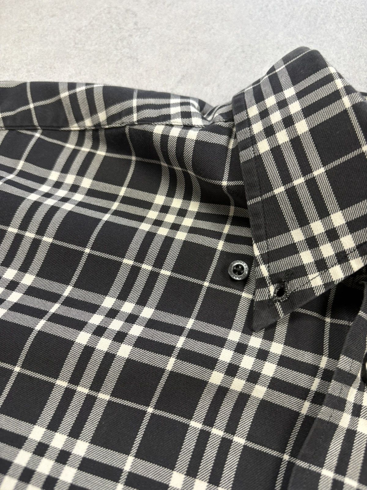 Burberry Burberry London Vintage 2000s Black Check Shirt Rare England Size US XL / EU 56 / 4 - 9 Thumbnail