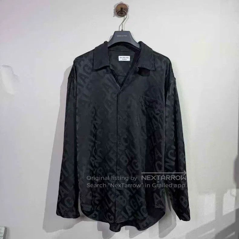 Balenciaga Balenciaga Printed Logo Letter Silk Shirt Size XS / US 0-2 / IT 36-38 - 1 Thumbnail