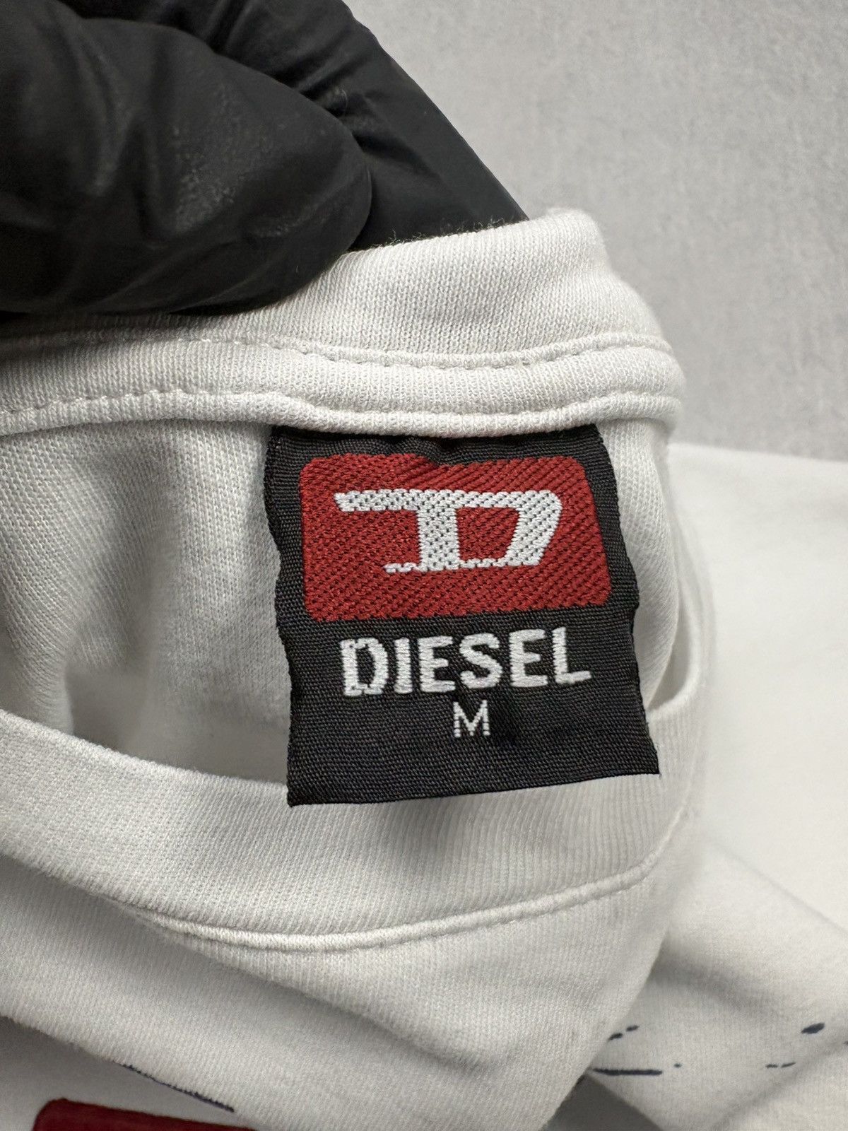 Diesel Diesel 2000s Distressed White Brush Stroke Tee 3D Logo M Y2K Size US M / EU 48-50 / 2 - 11 Thumbnail