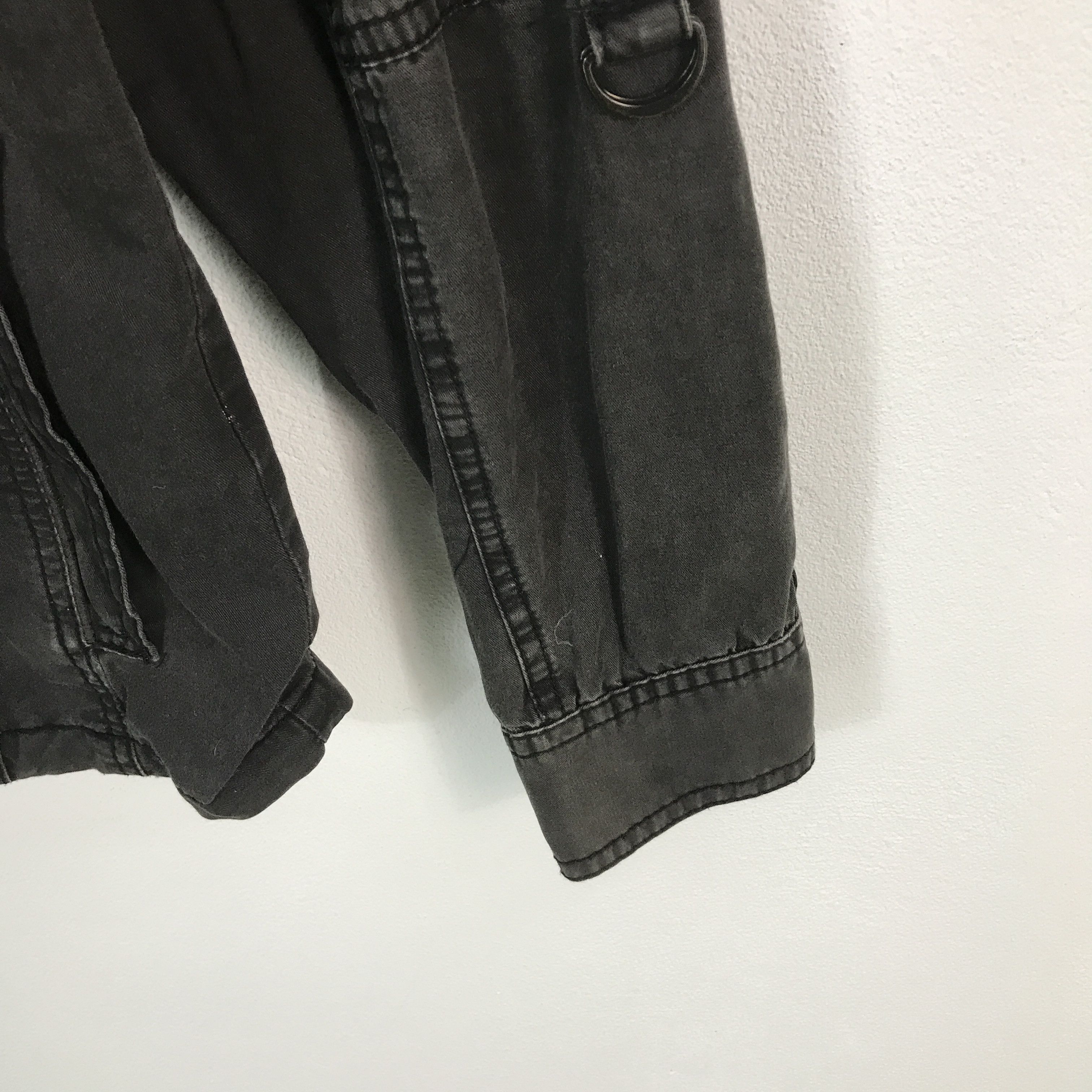 In The Attic × Japanese Brand In The attic black Faded zipper jacket japanese brand Size US L / EU 52-54 / 3 - 8 Thumbnail