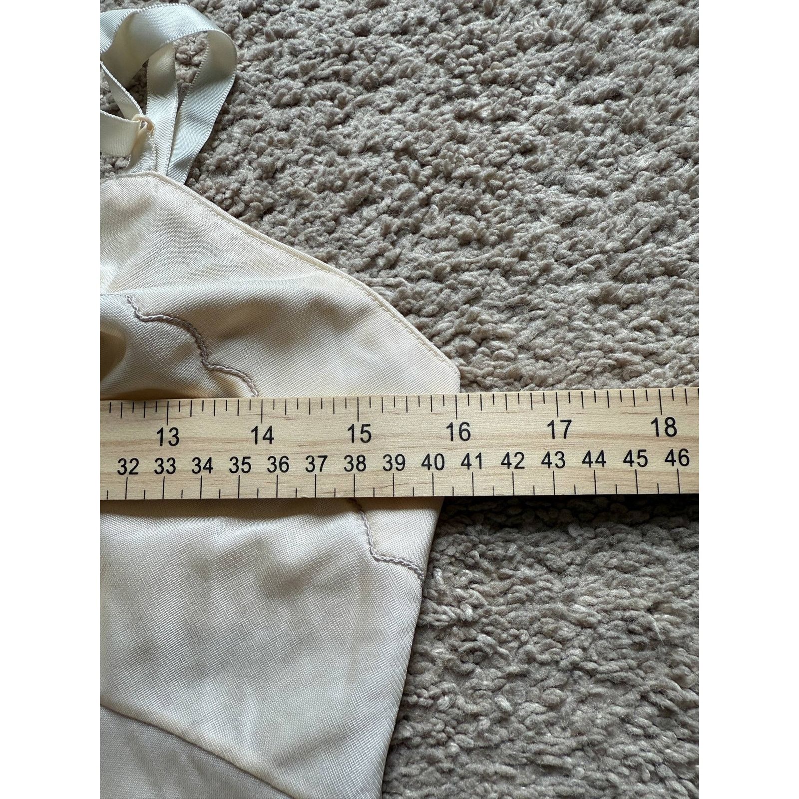 Other Lingerie by Vincent Silky Nightgown Slip Dress Cream 36 US 6 Size S / US 4 / IT 40 - 9 Thumbnail