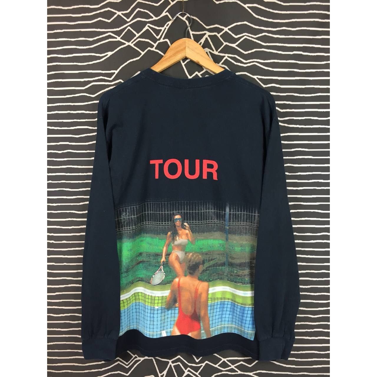 Band Tees Kanye West Saint Pablo Kim Kardashian Tour Long Sleeve Tee Size US L / EU 52-54 / 3 - 1 Thumbnail