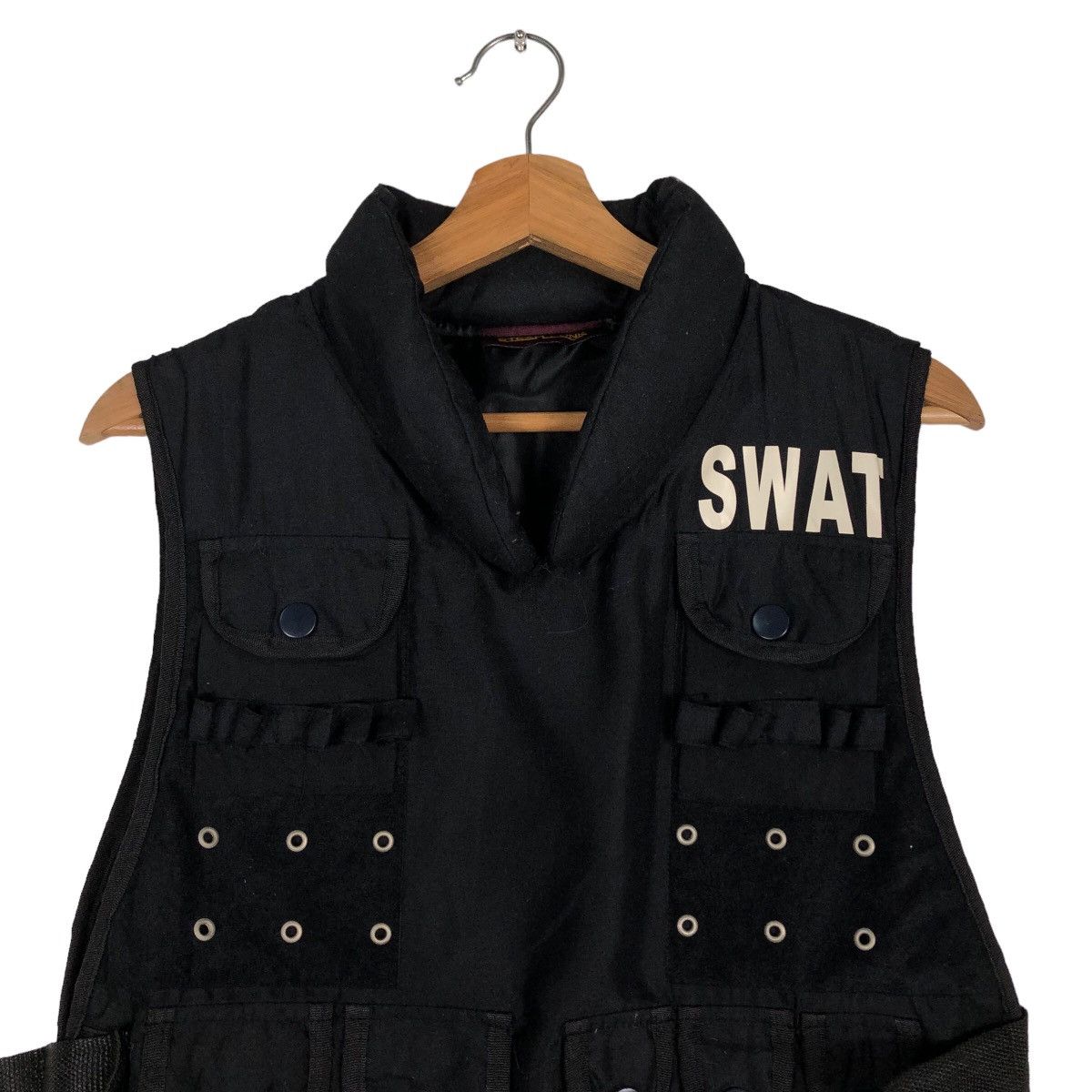Japanese Brand 🔥Vintage Utility Bondage Cargo Pocket Vest Swat Big Logo Size US M / EU 48-50 / 2 - 3 Thumbnail
