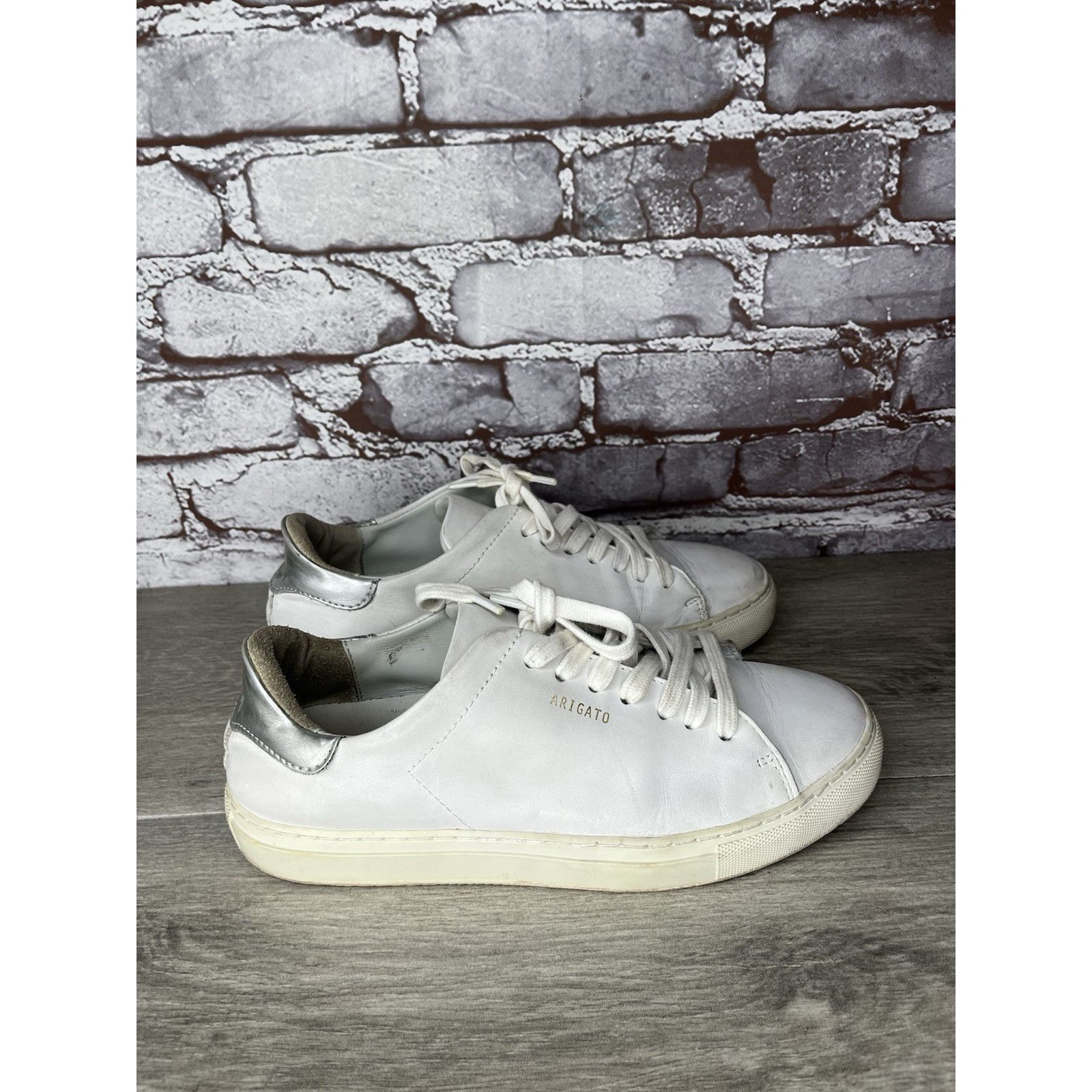 Axel Arigato Axel Arigato Womens Size 7.5 White Silver Sneakers Leather L Size US 7.5 / IT 37.5 - 2 Thumbnail