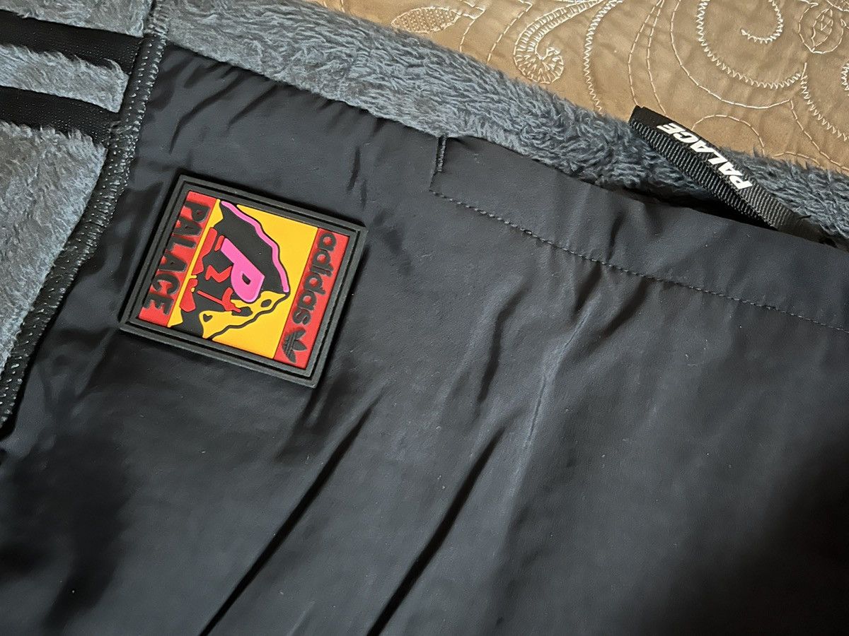 Adidas × Palace Palace x Adidas Polar Track Pant dark gray Medium Size US 32 / EU 48 - 7 Thumbnail