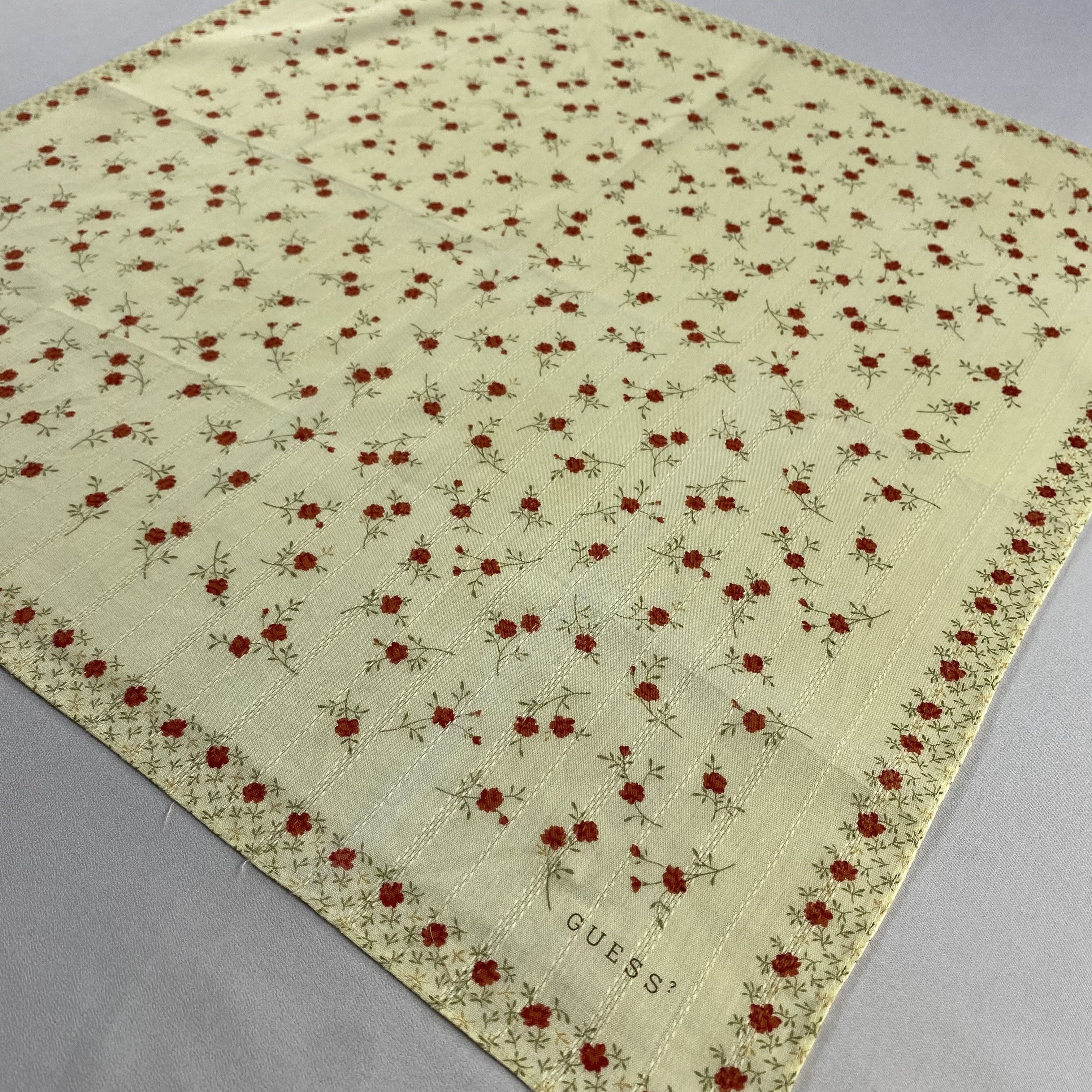 Guess × Vintage Guess Handkerchief / Neckerchief / Bandana-P1702 Size ONE SIZE - 2 Thumbnail