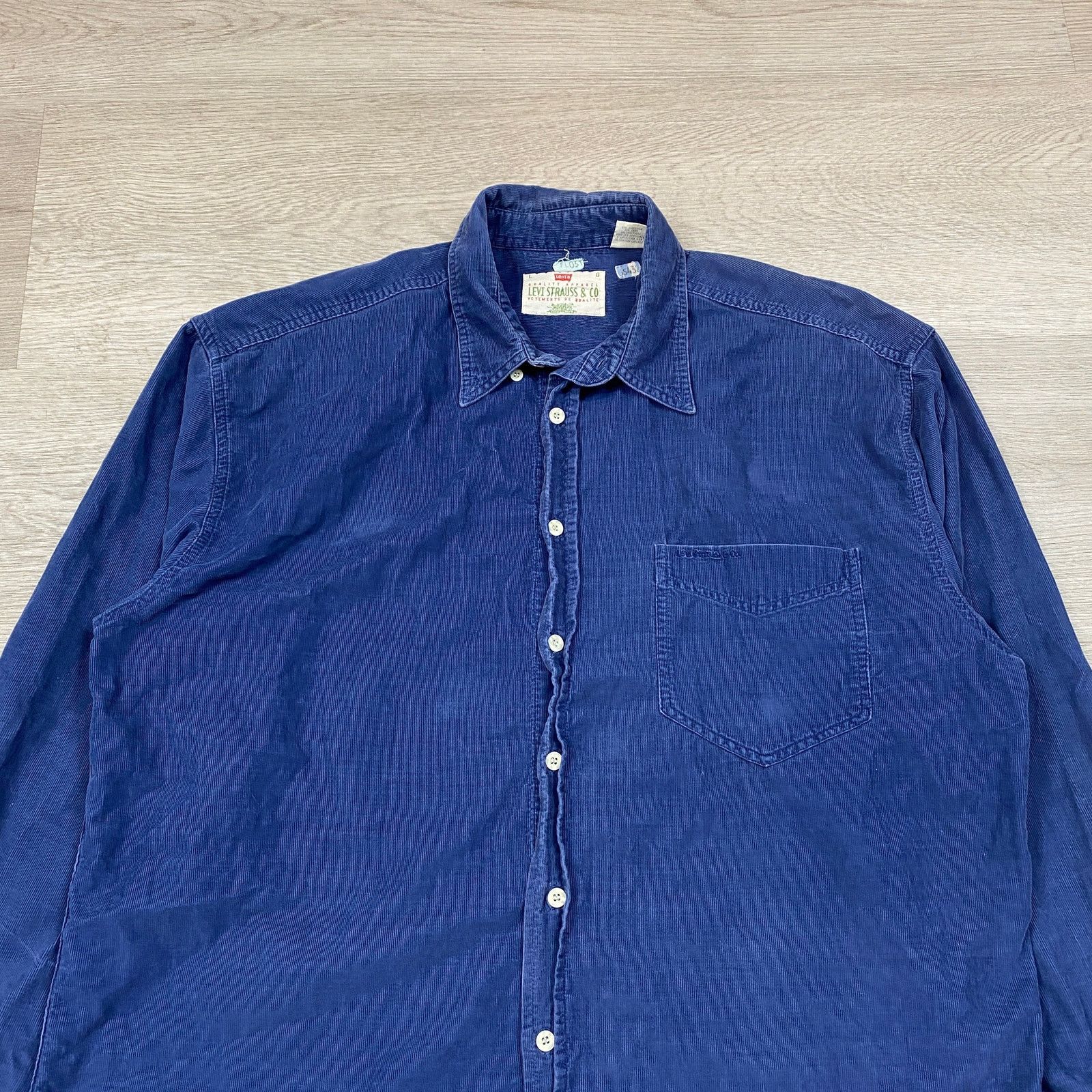 Levi's × Vintage Vintage 90s Levi's Corduroy Button Up Shirt Men's L Western Size US L / EU 52-54 / 3 - 2 Thumbnail