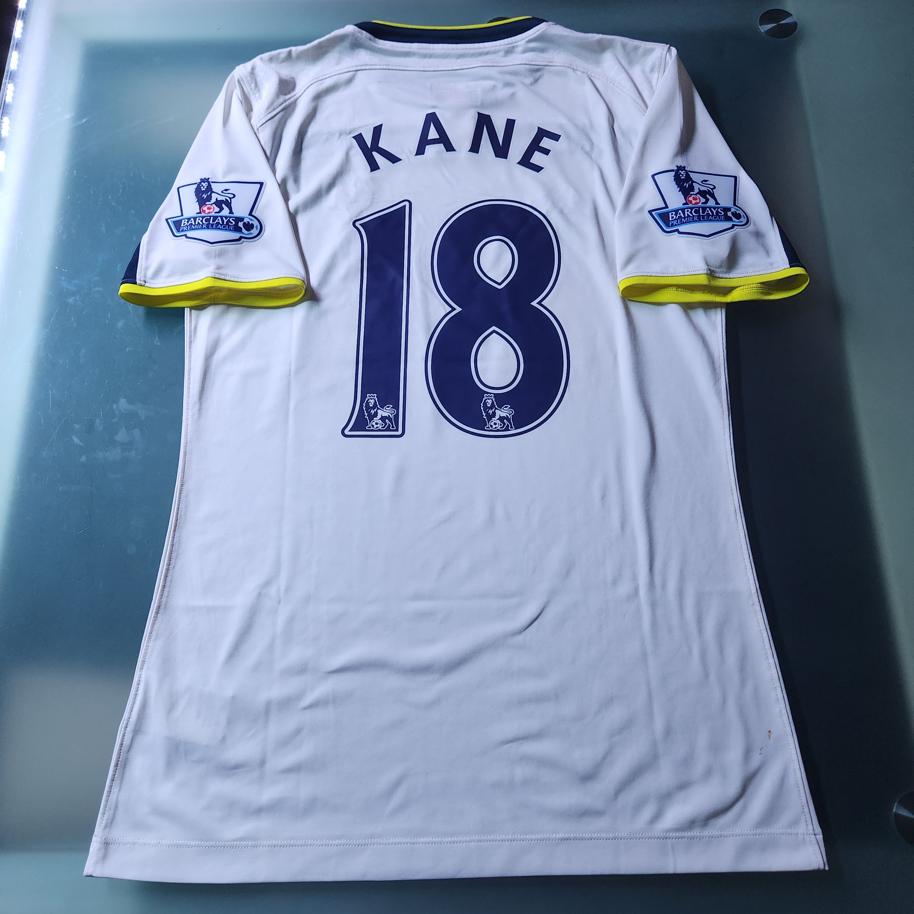 Under Armour Authentic Tottenham Hotspur Spurs KANE 2014-2015 Home Jersey Size US M / EU 48-50 / 2 - 1 Thumbnail