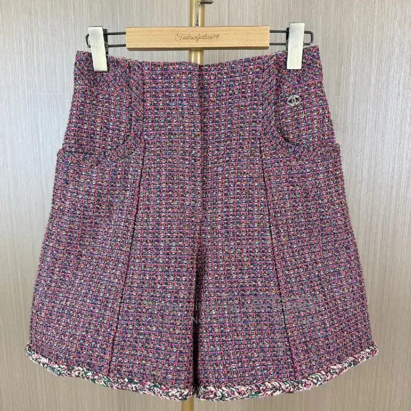 Chanel Chanel Pink Polyester Women's Shorts . Size 23" - 1 Thumbnail