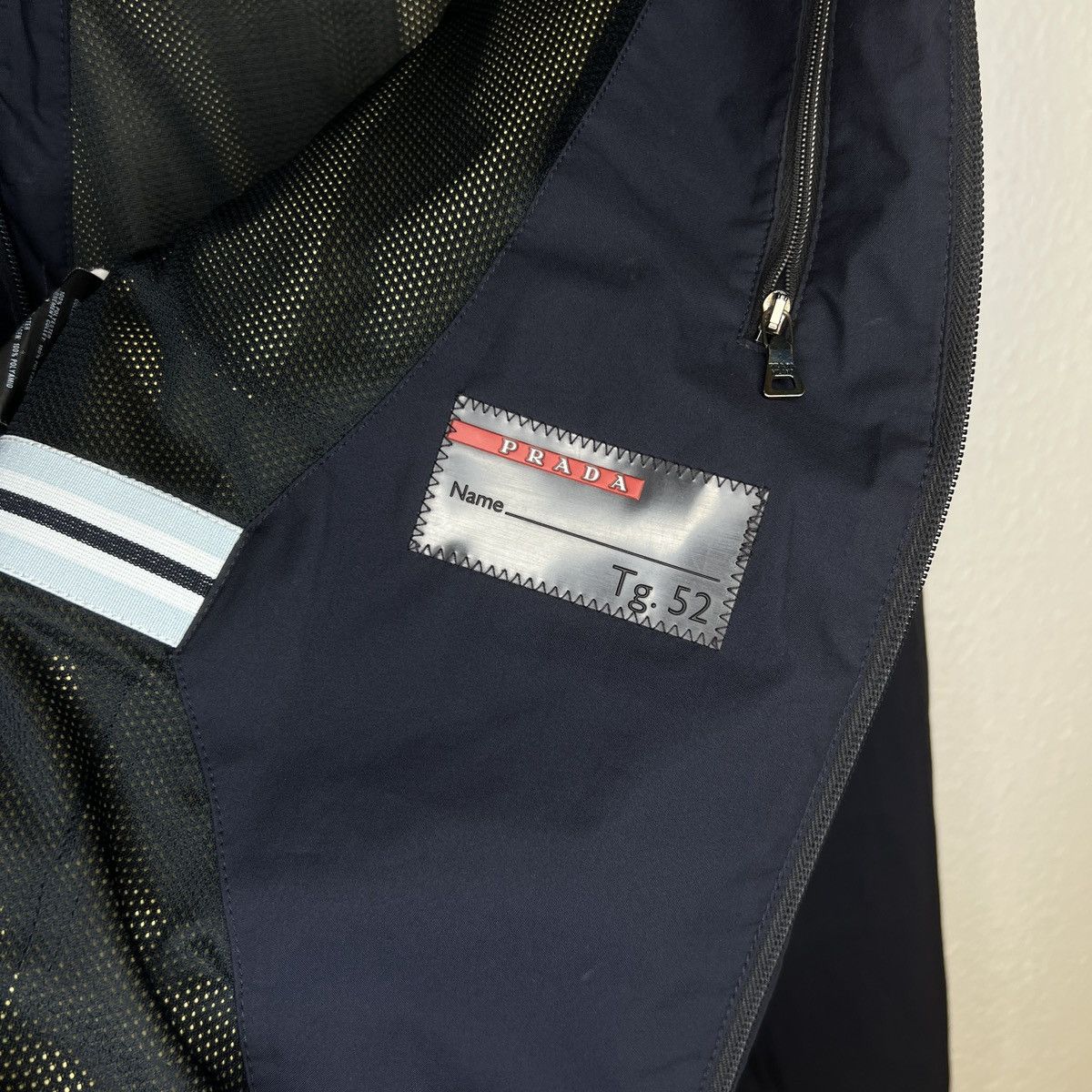 Designer × Prada Prada Milano Jacket Nylon Navy Red Label Tag Logo Designer Size US L / EU 52-54 / 3 - 9 Thumbnail