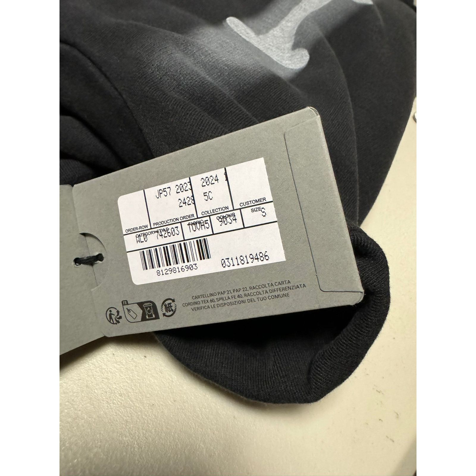 Balenciaga o1rshd1 Small Fit Hoodie in Washed Black Size US S / EU 44-46 / 1 - 10 Thumbnail