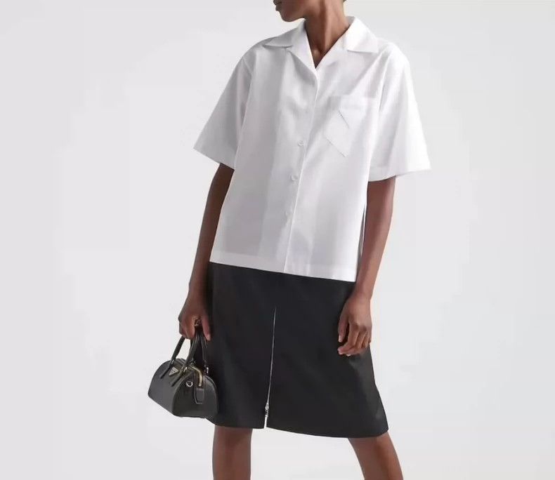 Prada Prada Solid Triangle Shirt Short Sleeve 2501-Nextarrow Size US XS / EU 42 / 0 - 2 Thumbnail